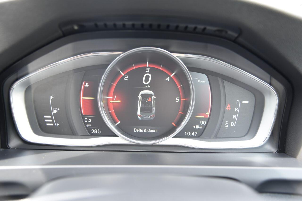Volvo S60 view 27