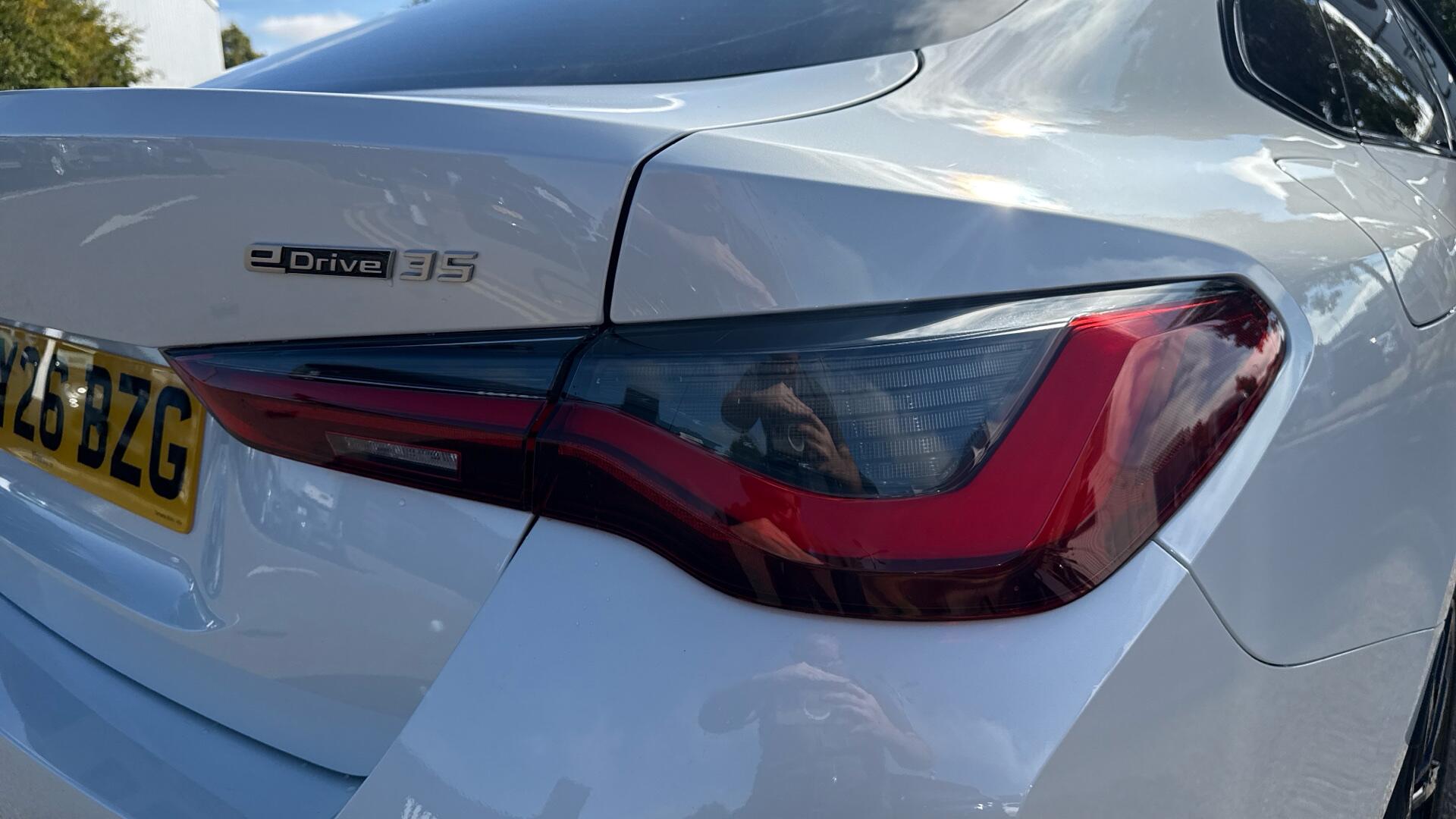 BMW i4 view 22