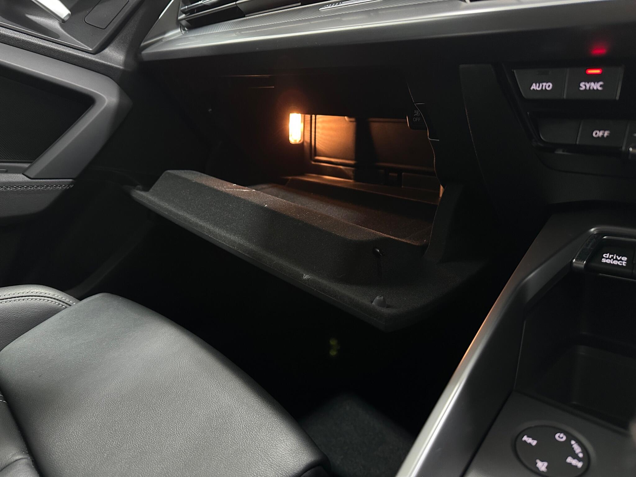 Audi A3 view 26
