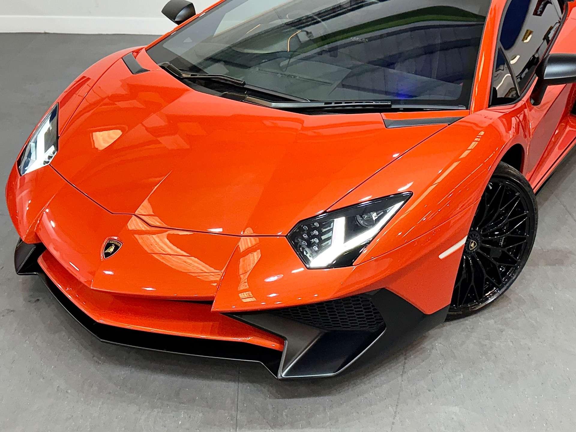 Lamborghini Aventador view 16