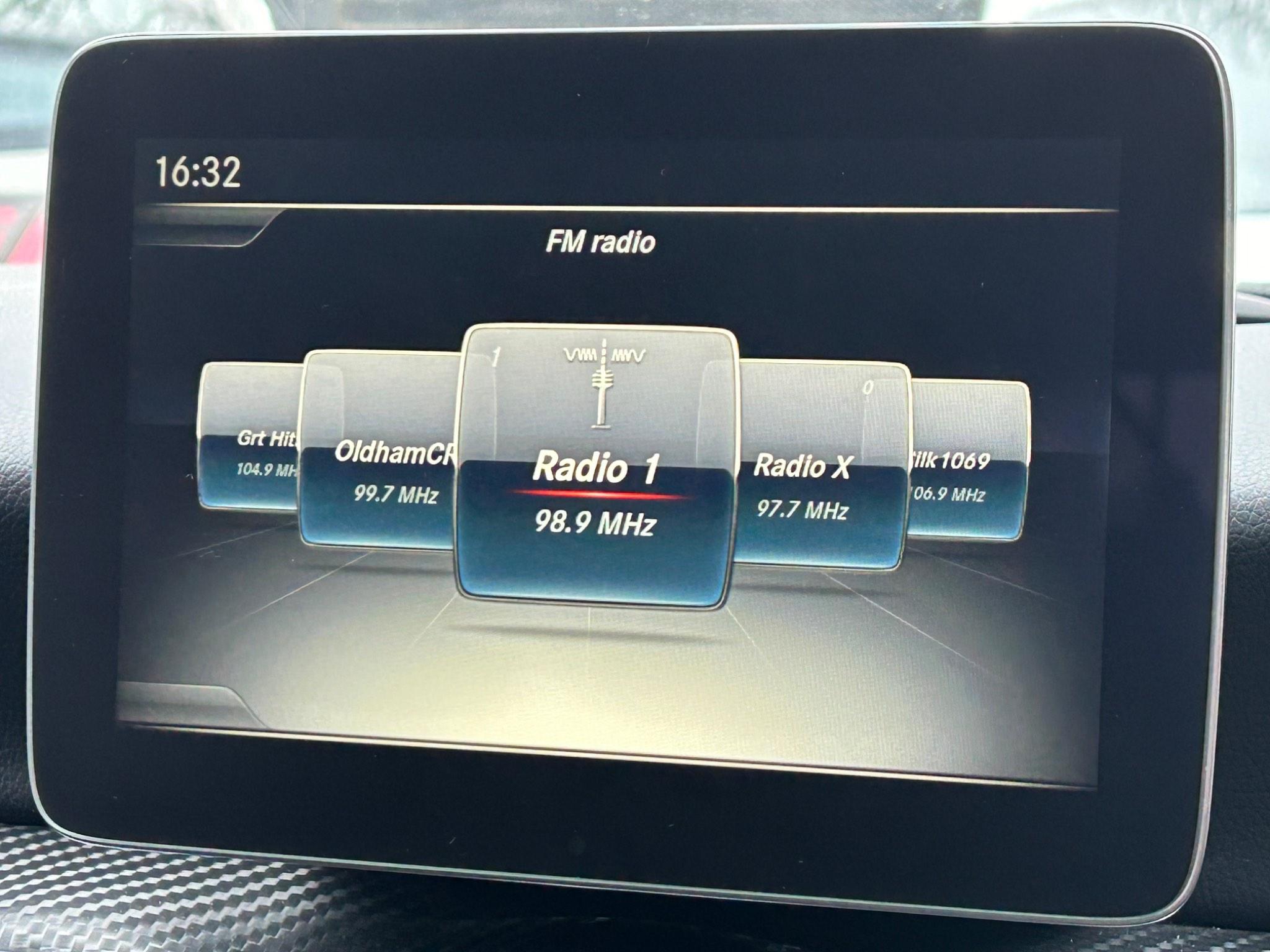 Mercedes-Benz A-Class view 31