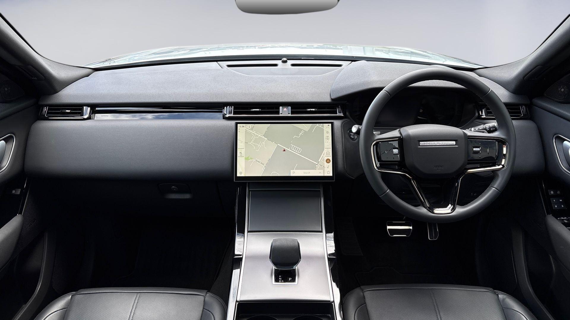 Land Rover Range Rover Velar view 9