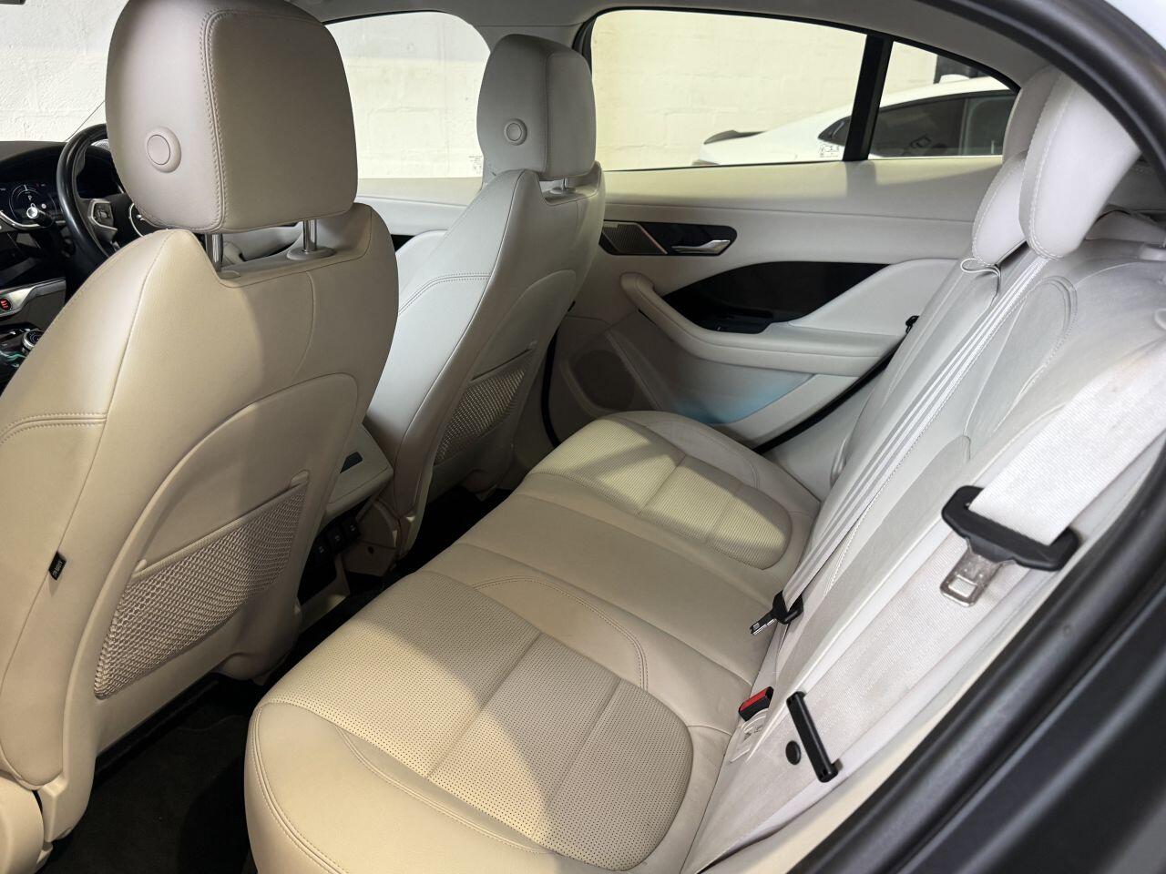 Jaguar I-Pace view 62
