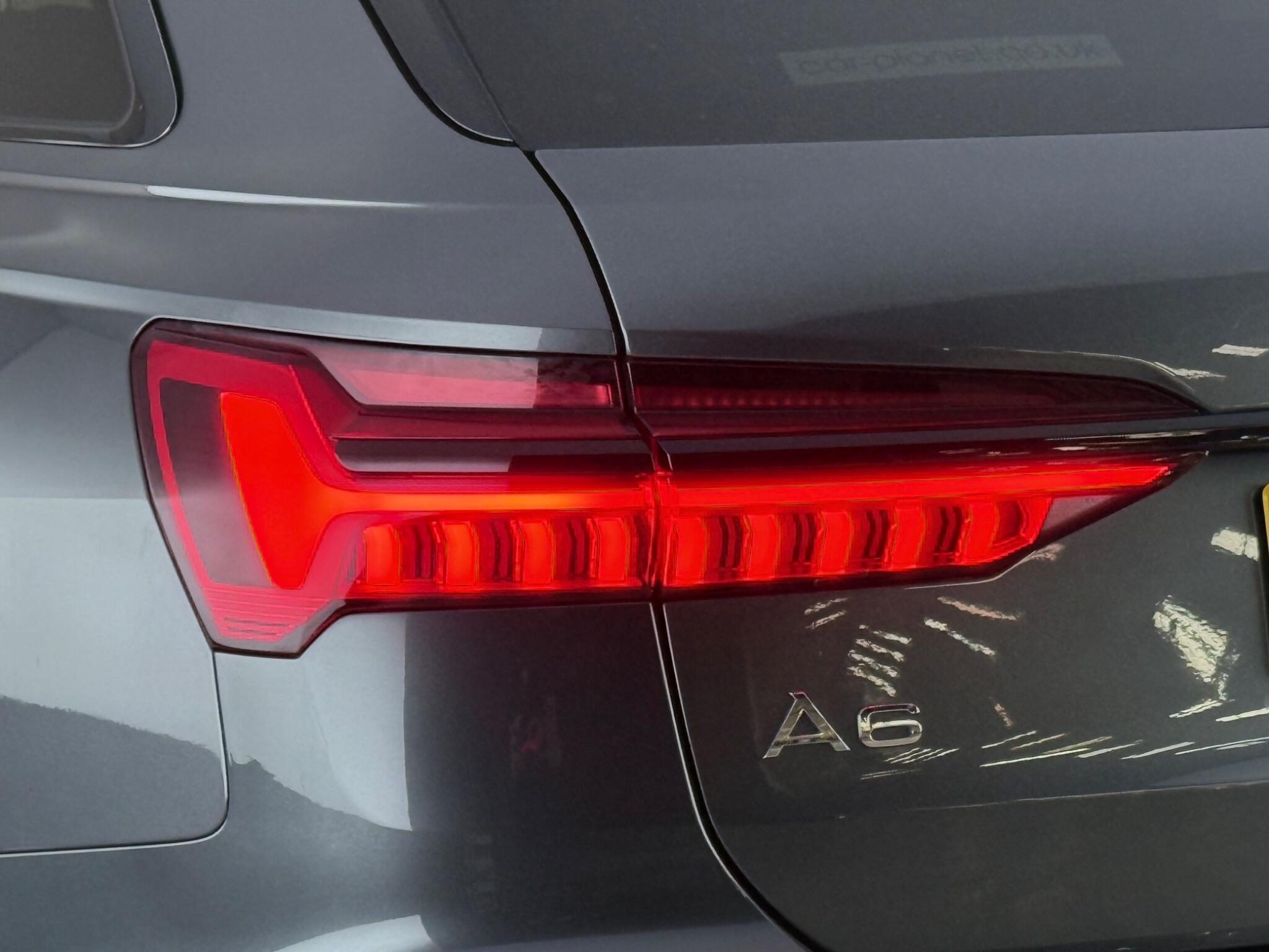 Audi A6 view 11