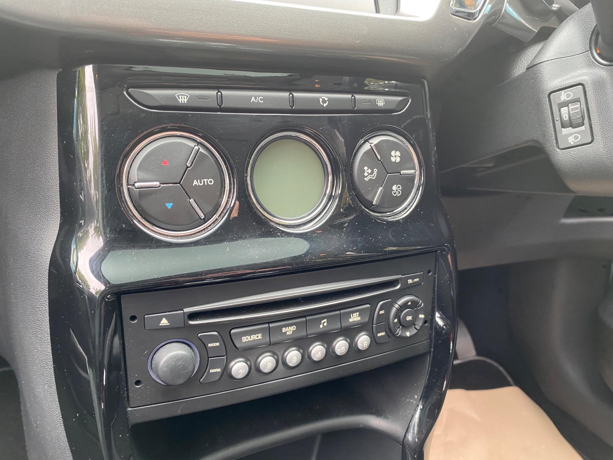 Citroen C3 1.6 VTi Exclusive Auto Euro 5 5dr