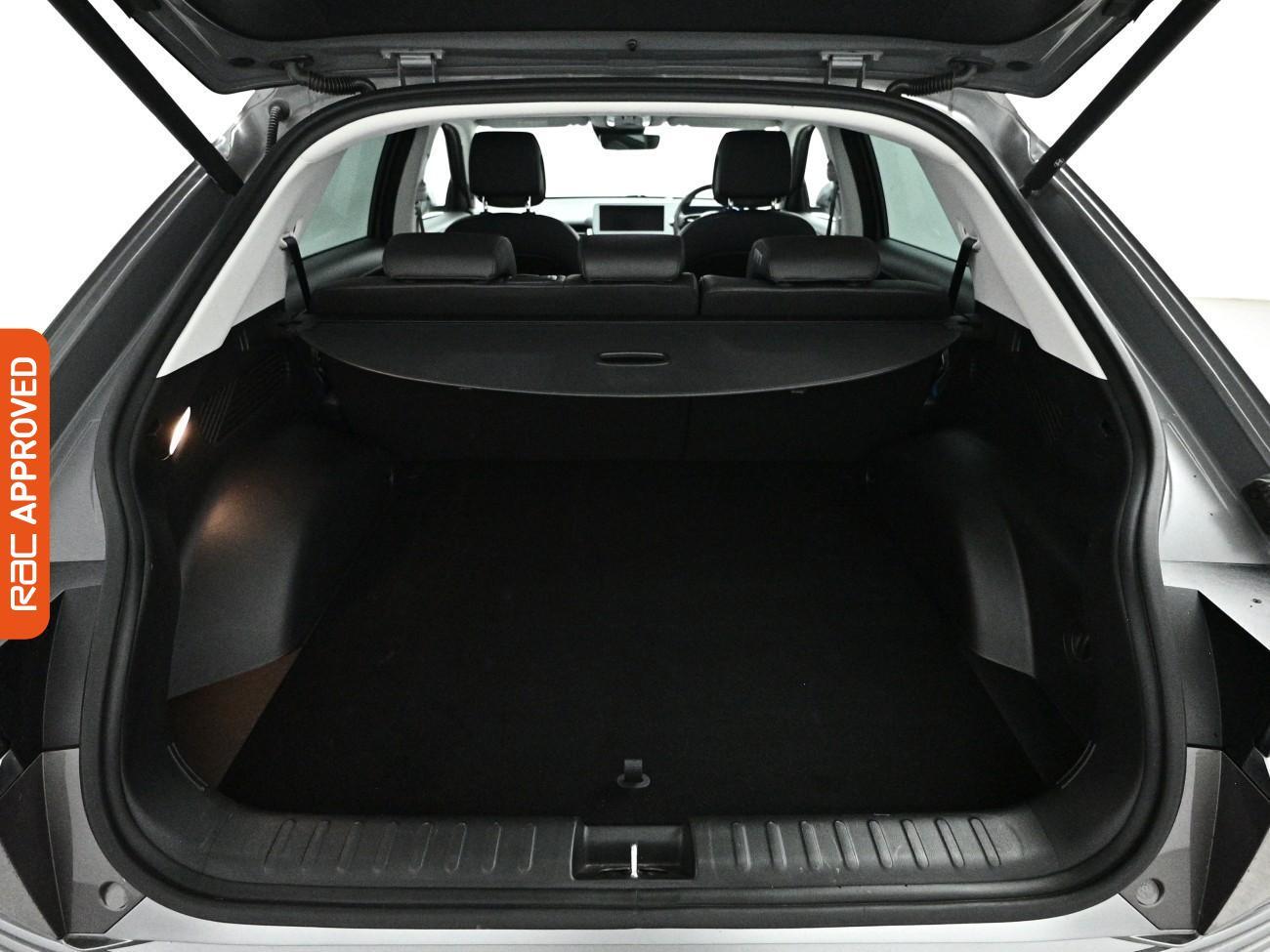 Hyundai Ioniq 5 view 29