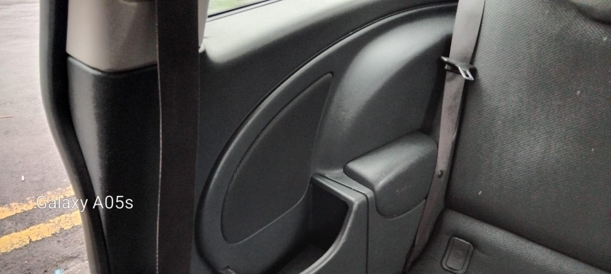 2005 MINI Hatch image 68