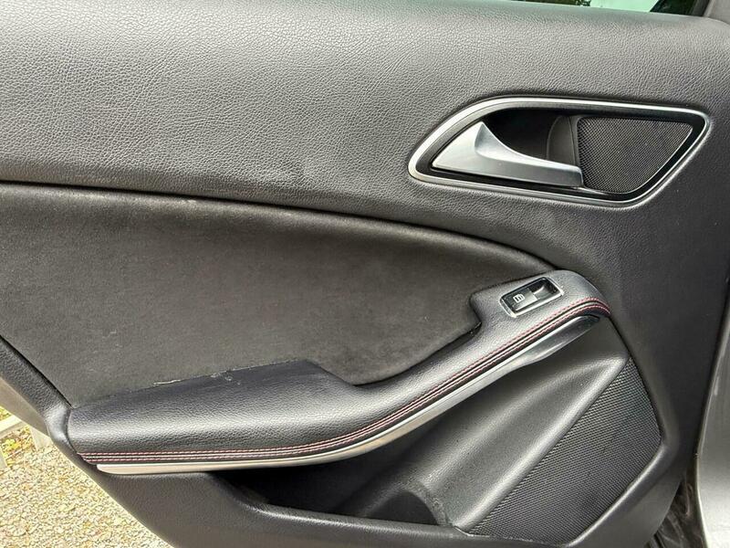 2016 Mercedes-Benz A Class image 39