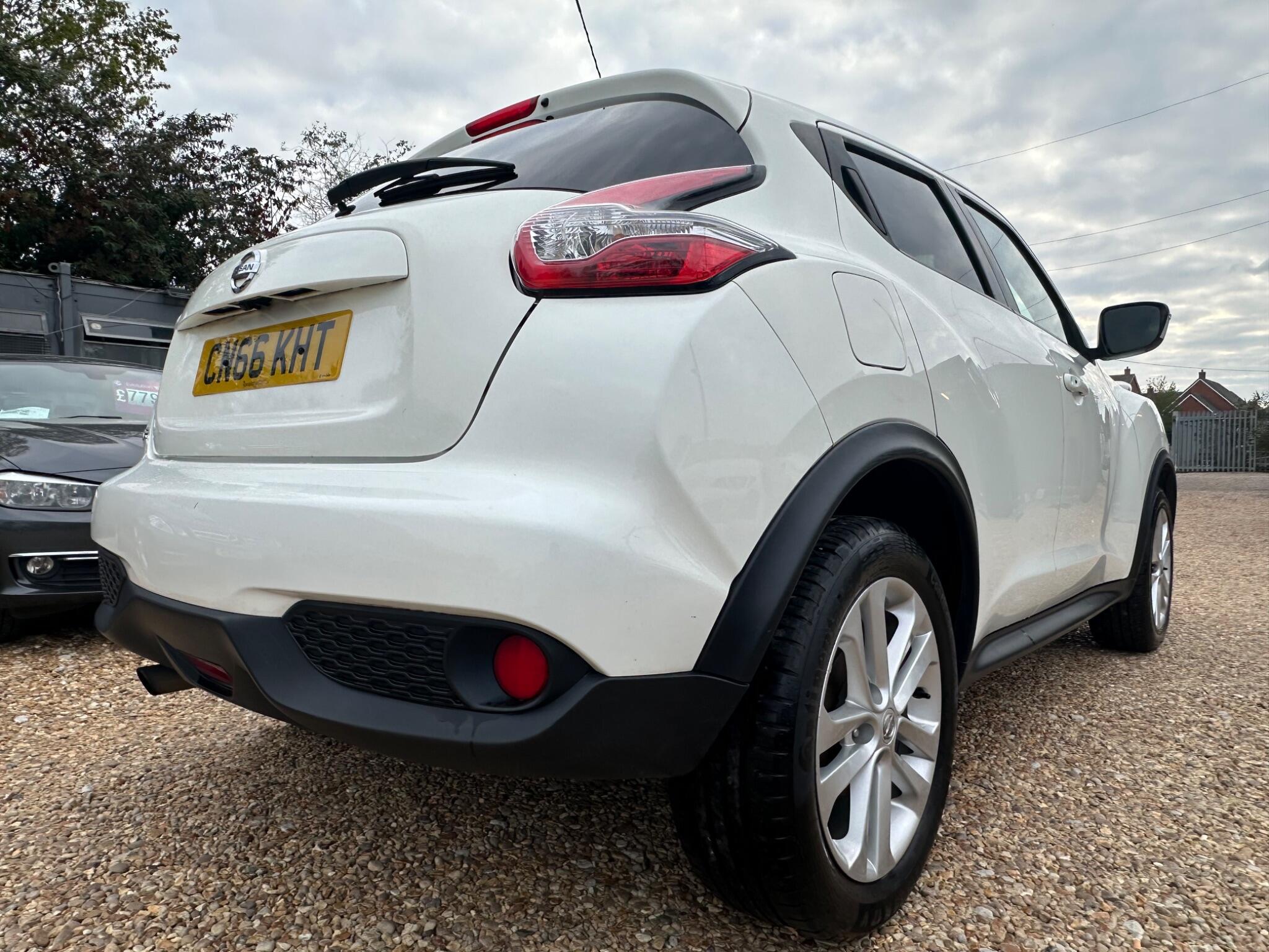 Nissan Juke view 10