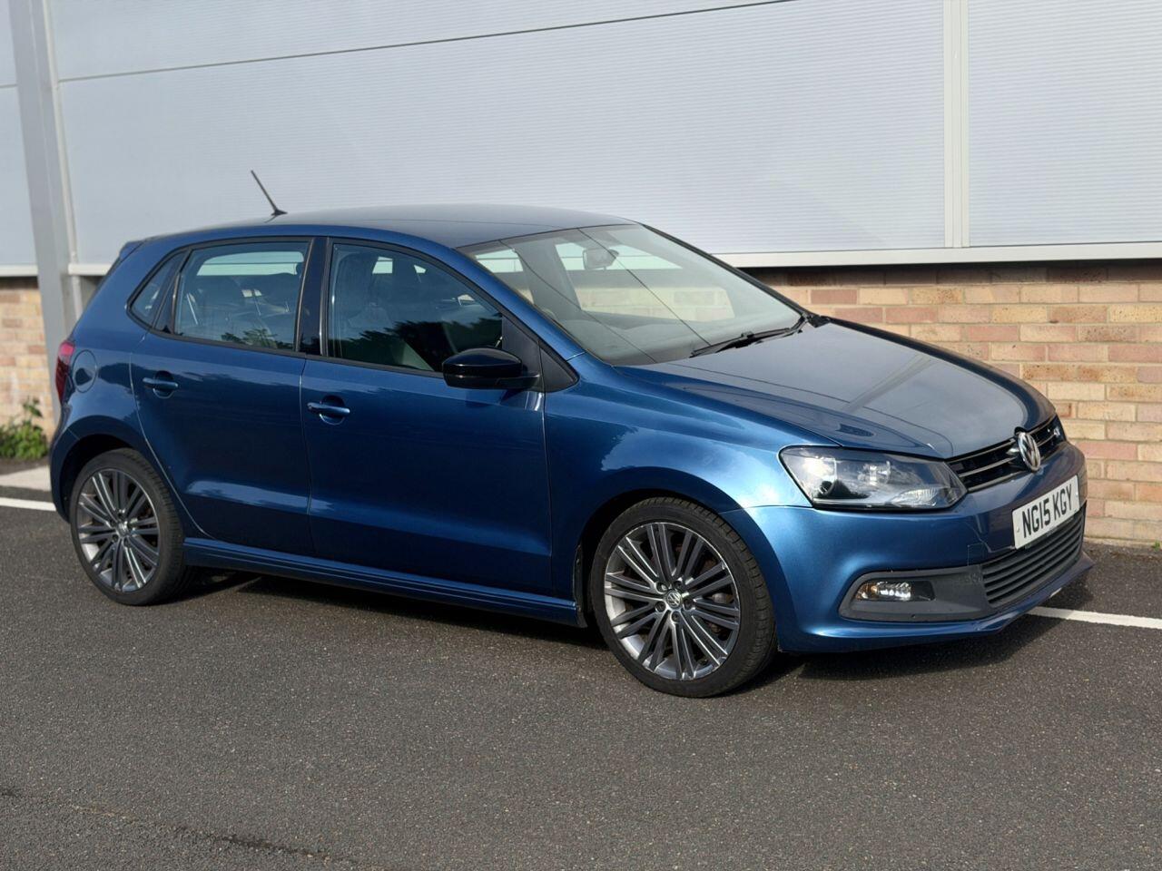 Volkswagen Polo view 102