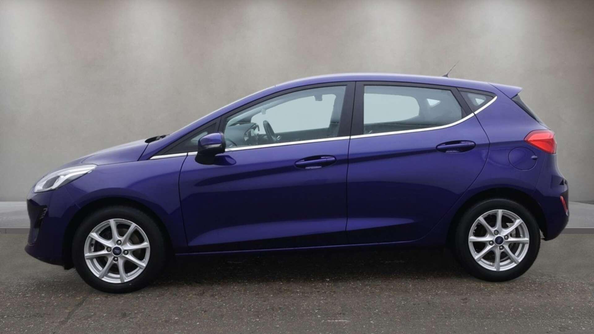 Ford Fiesta view 11