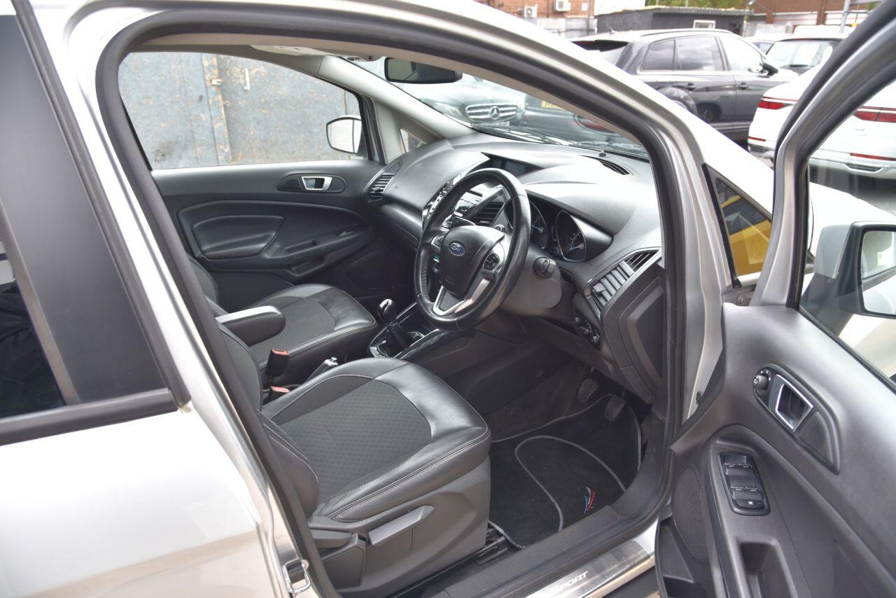 Ford Ecosport view 19