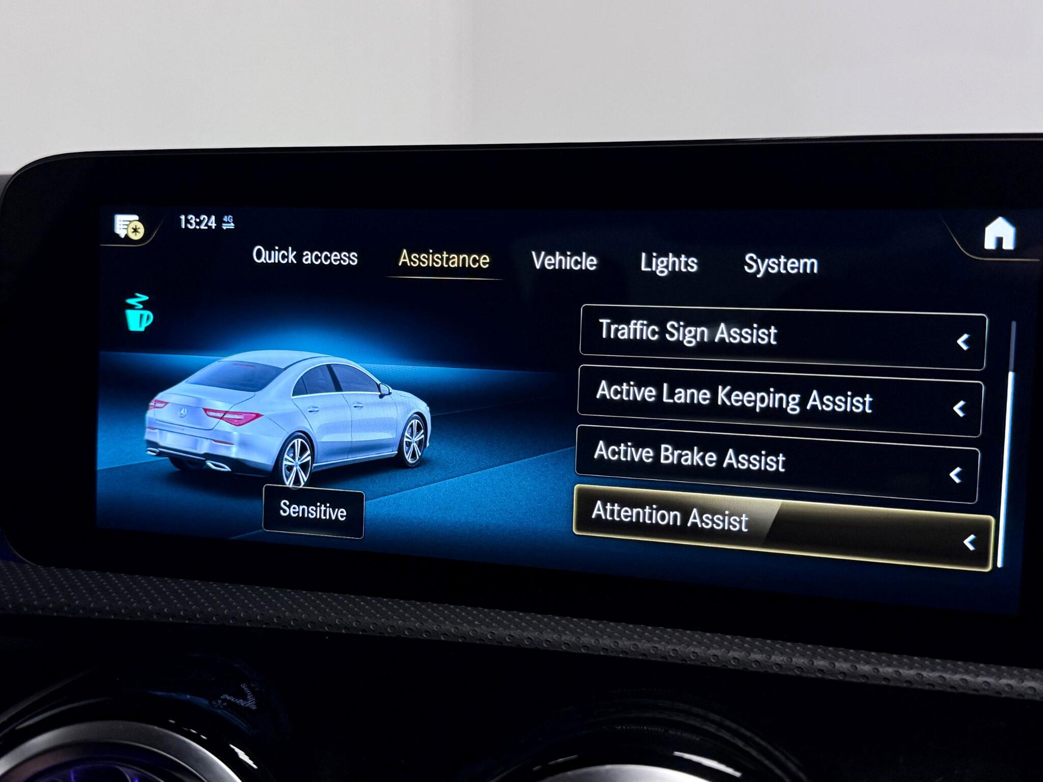 Mercedes-Benz Cla view 47
