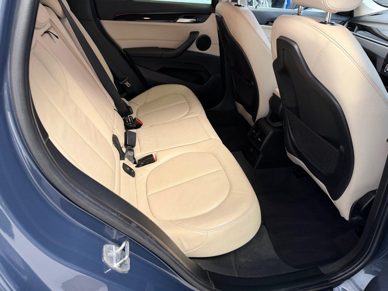 BMW X1 view 42
