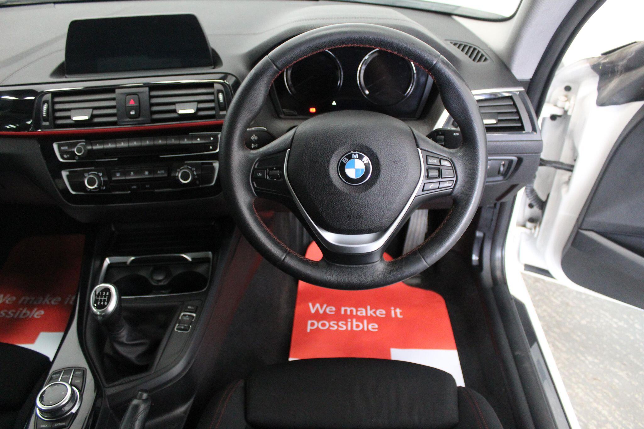 BMW 2 Series view 35