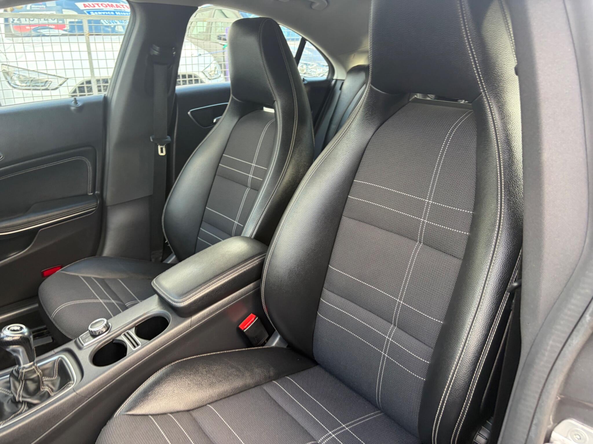 Mercedes-Benz Cla view 73