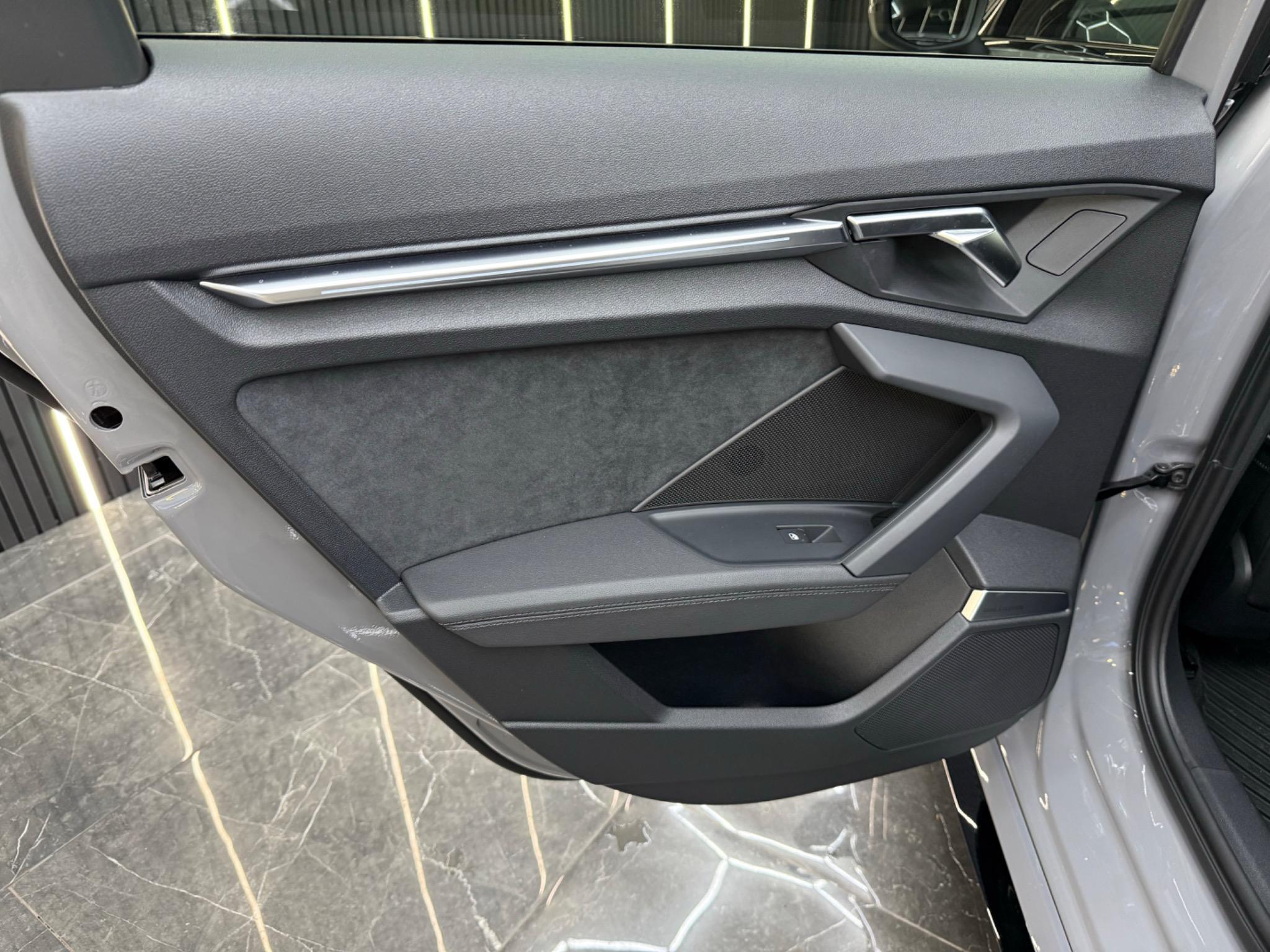 Audi RS3 view 33