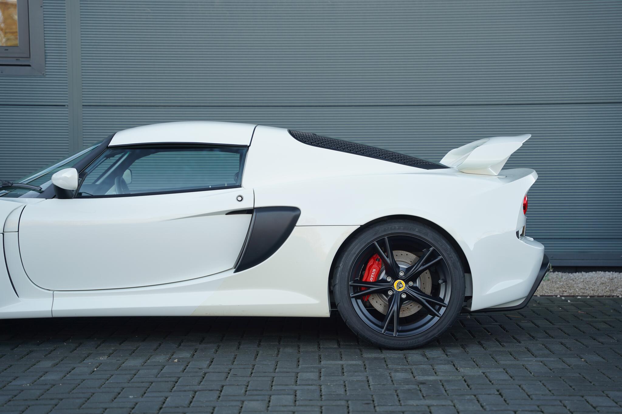 Lotus Exige view 10