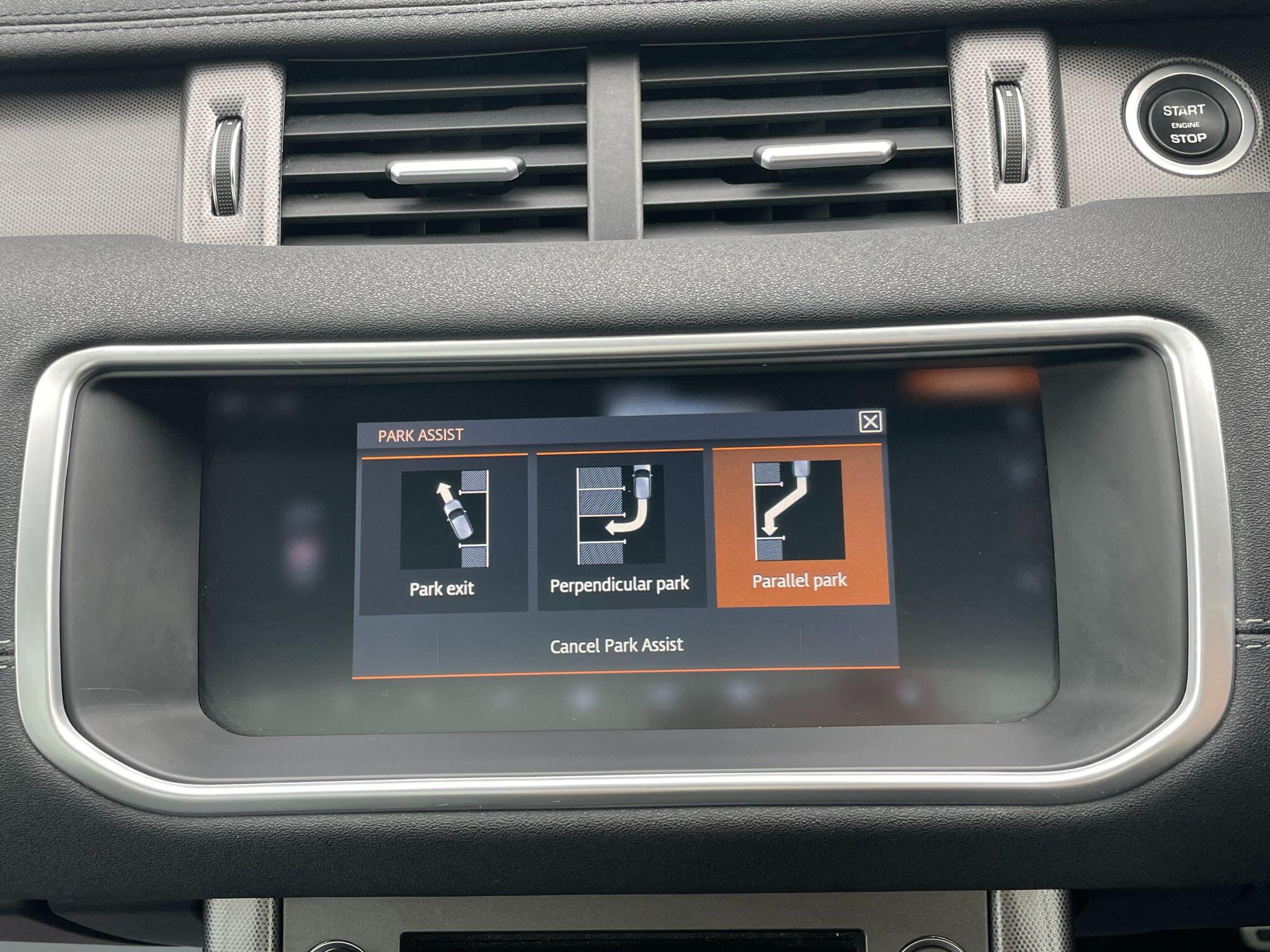 Land Rover Range Rover Evoque view 29