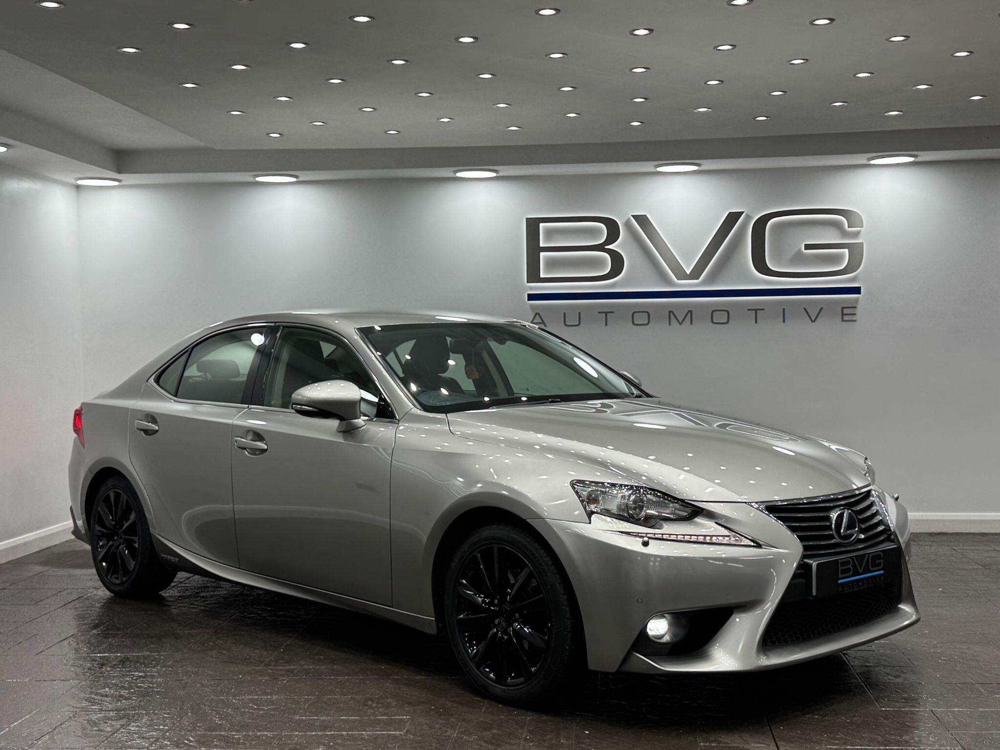 2016 Lexus IS 300h 2.5 Executive Edition