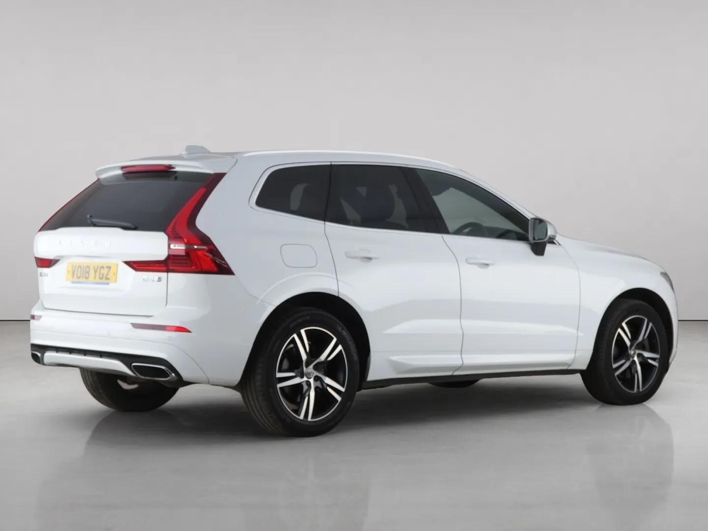 Volvo XC60 view 7