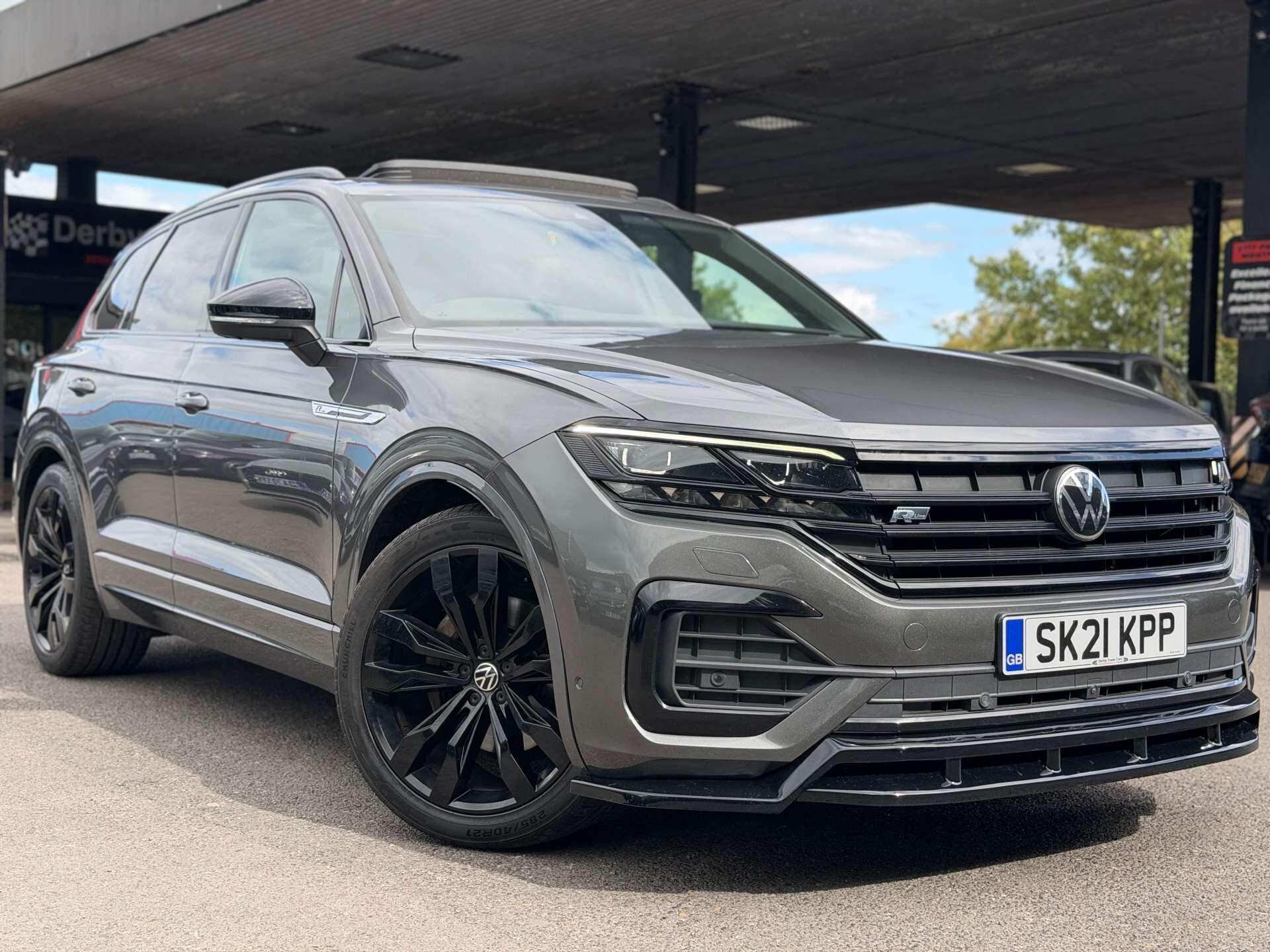 Volkswagen Touareg view 34