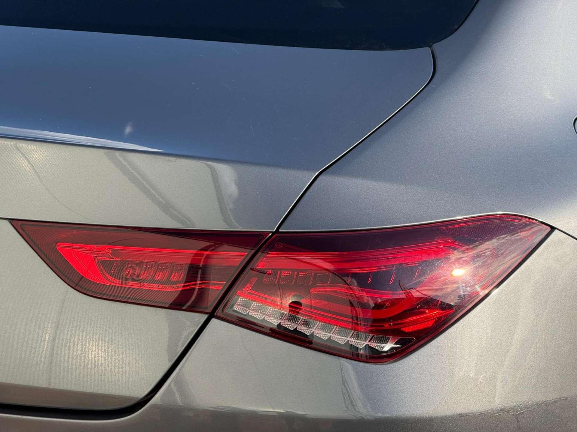 Mercedes-Benz Cla view 17