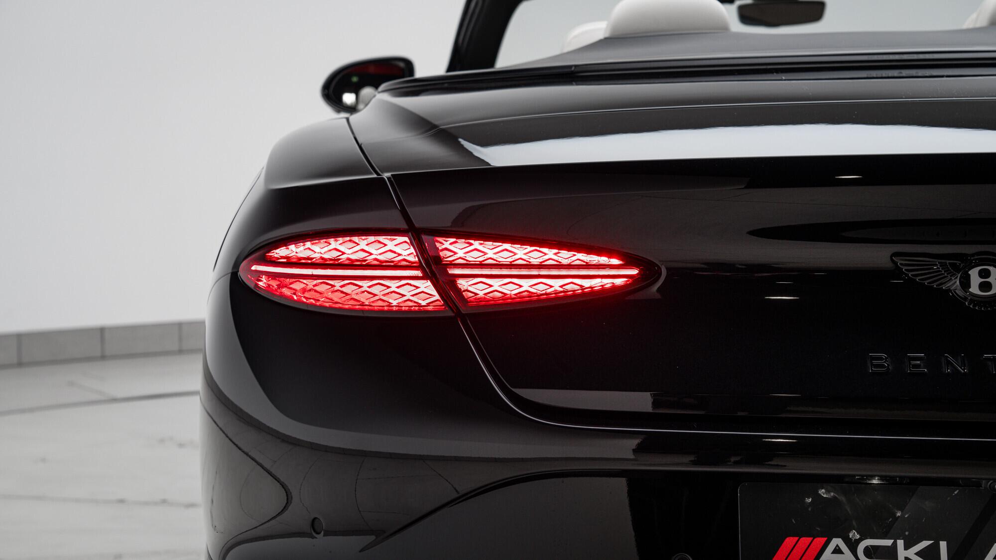 Bentley Continental view 18