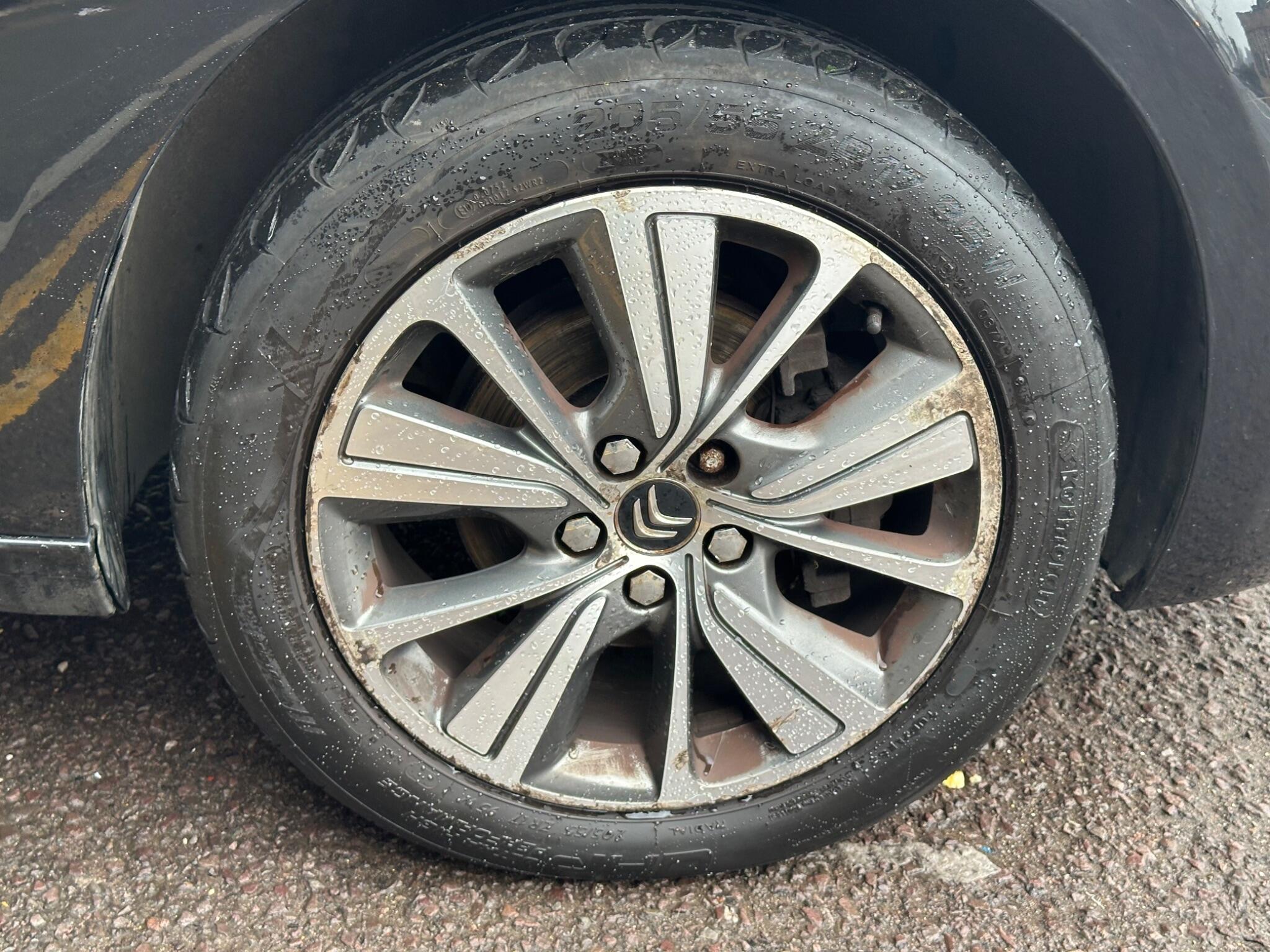 Citroen Grand C4 Picasso view 20