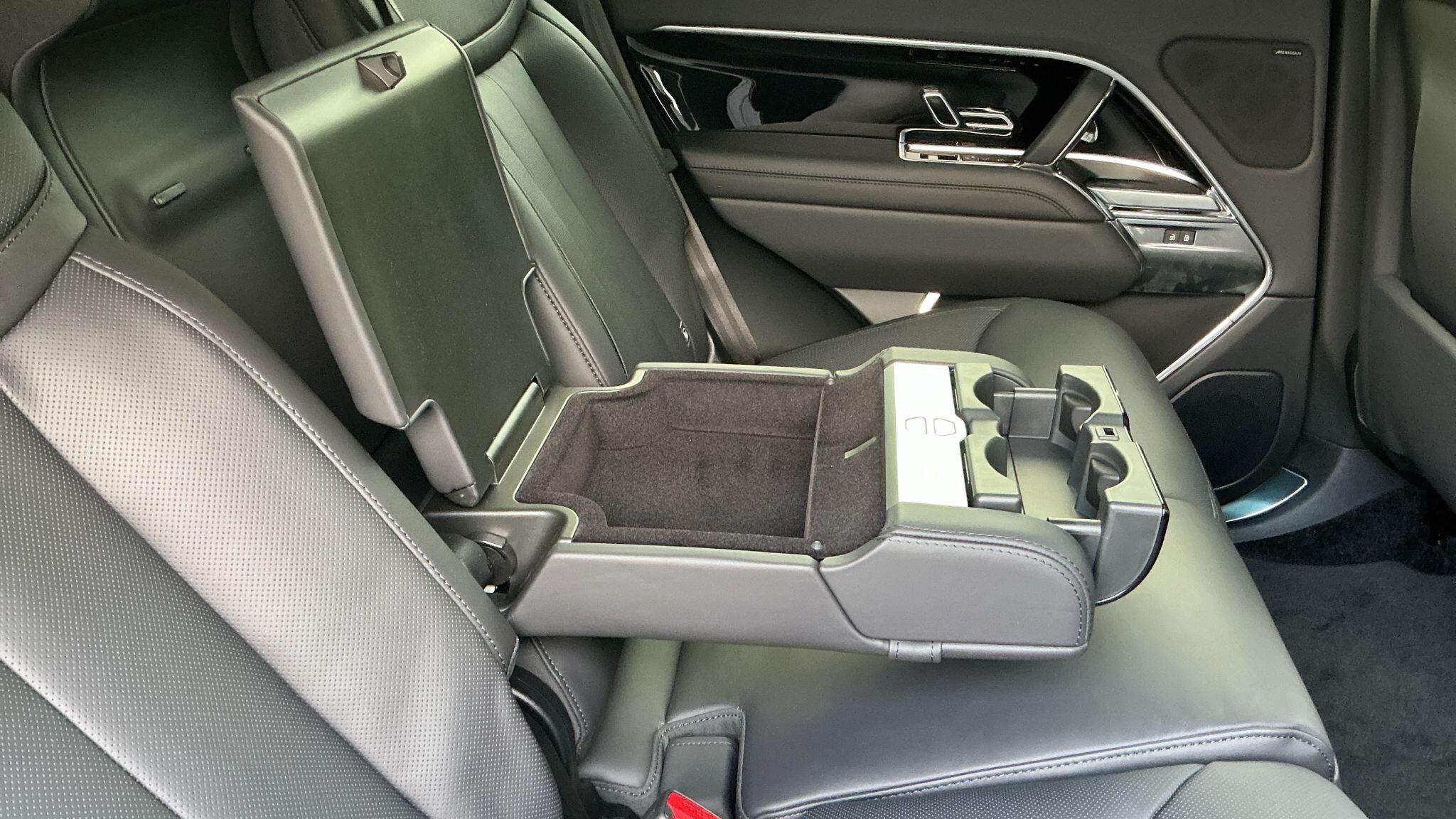 Land Rover Range Rover view 28
