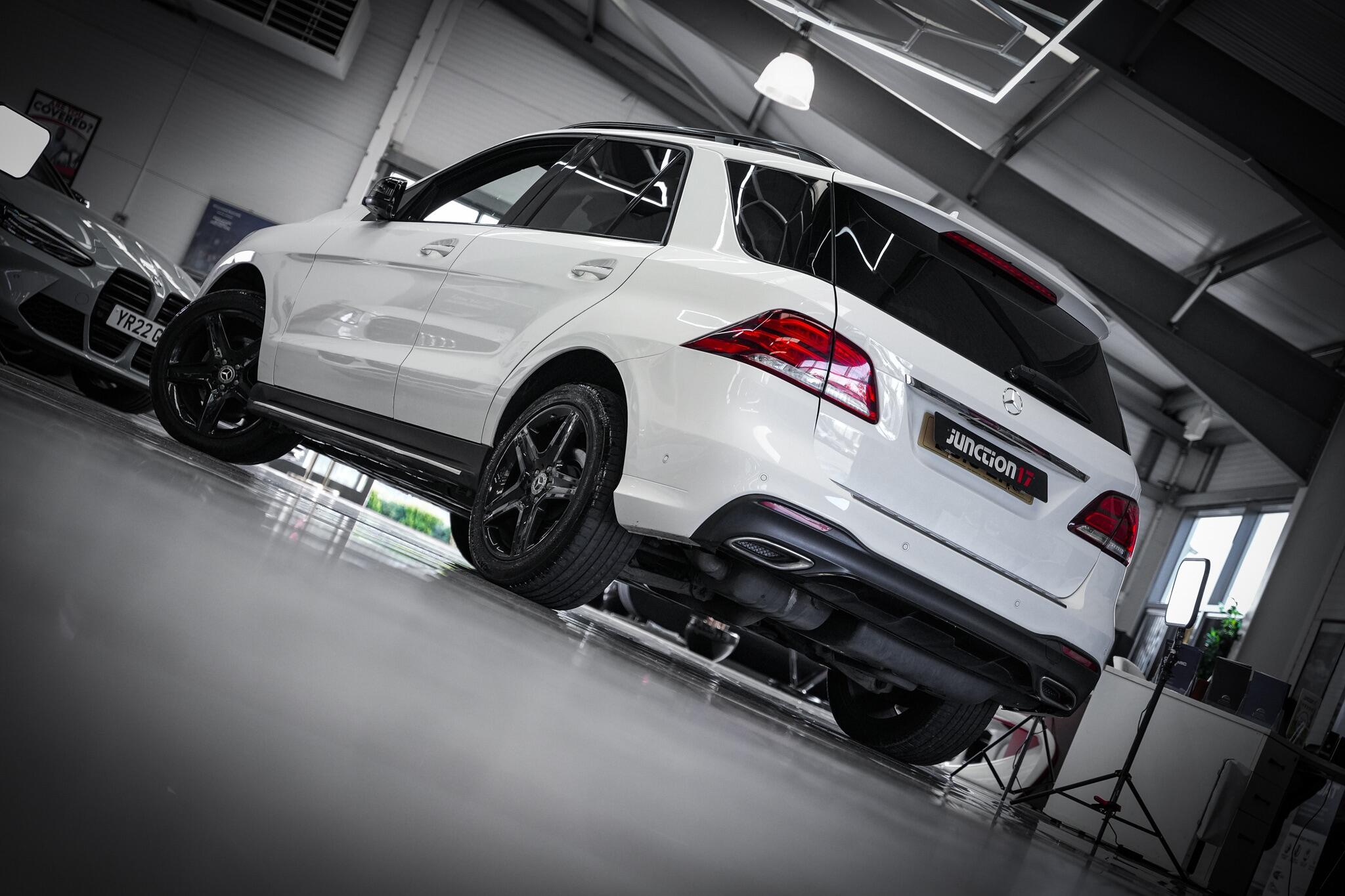 Mercedes-Benz GLE view 6