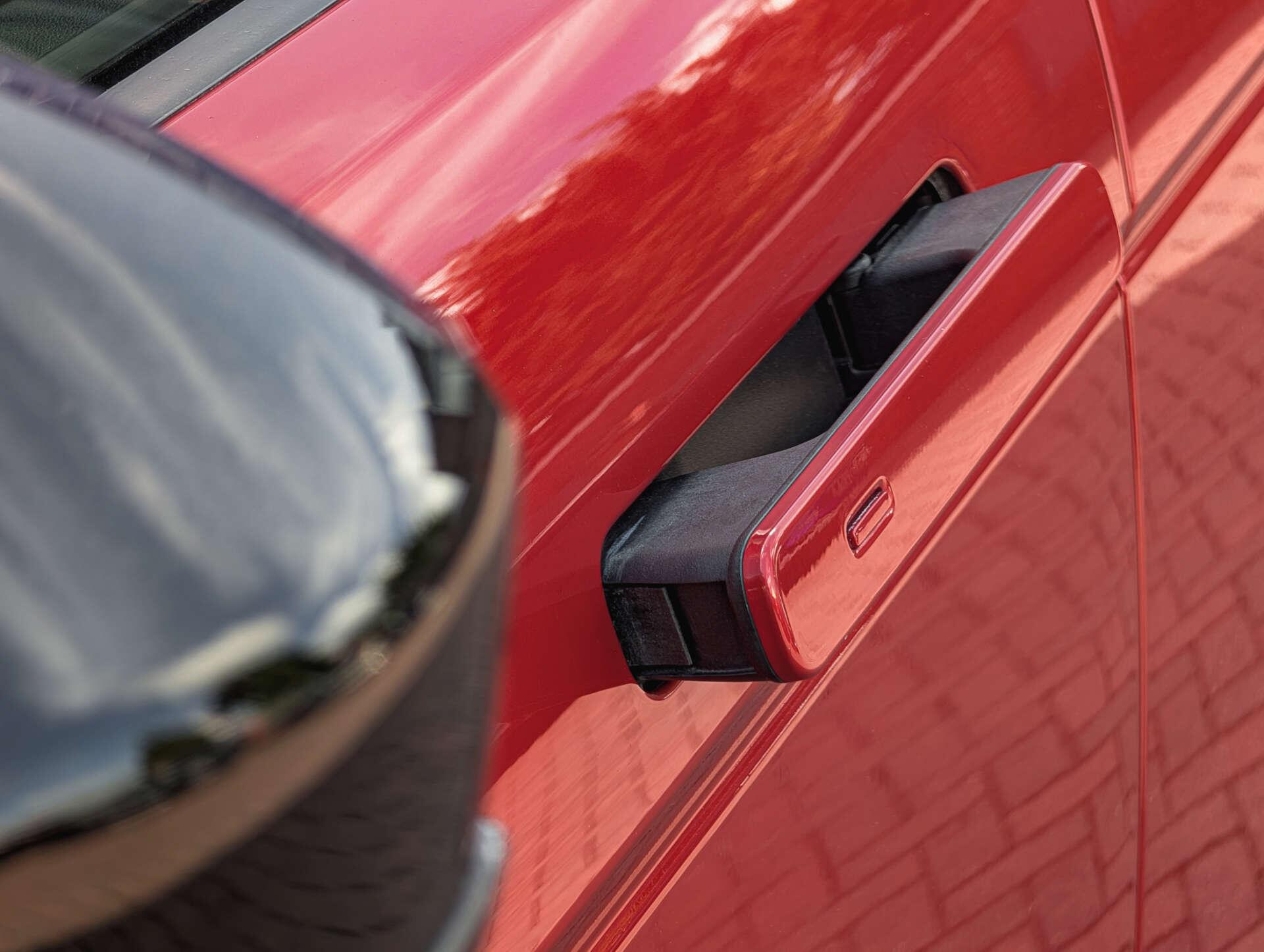 Land Rover Range Rover Evoque view 14