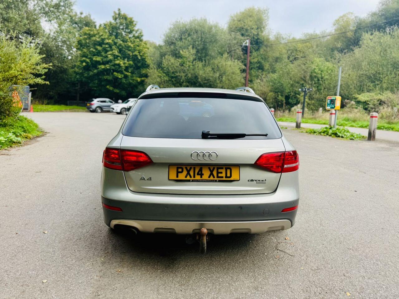 Audi A4 view 8