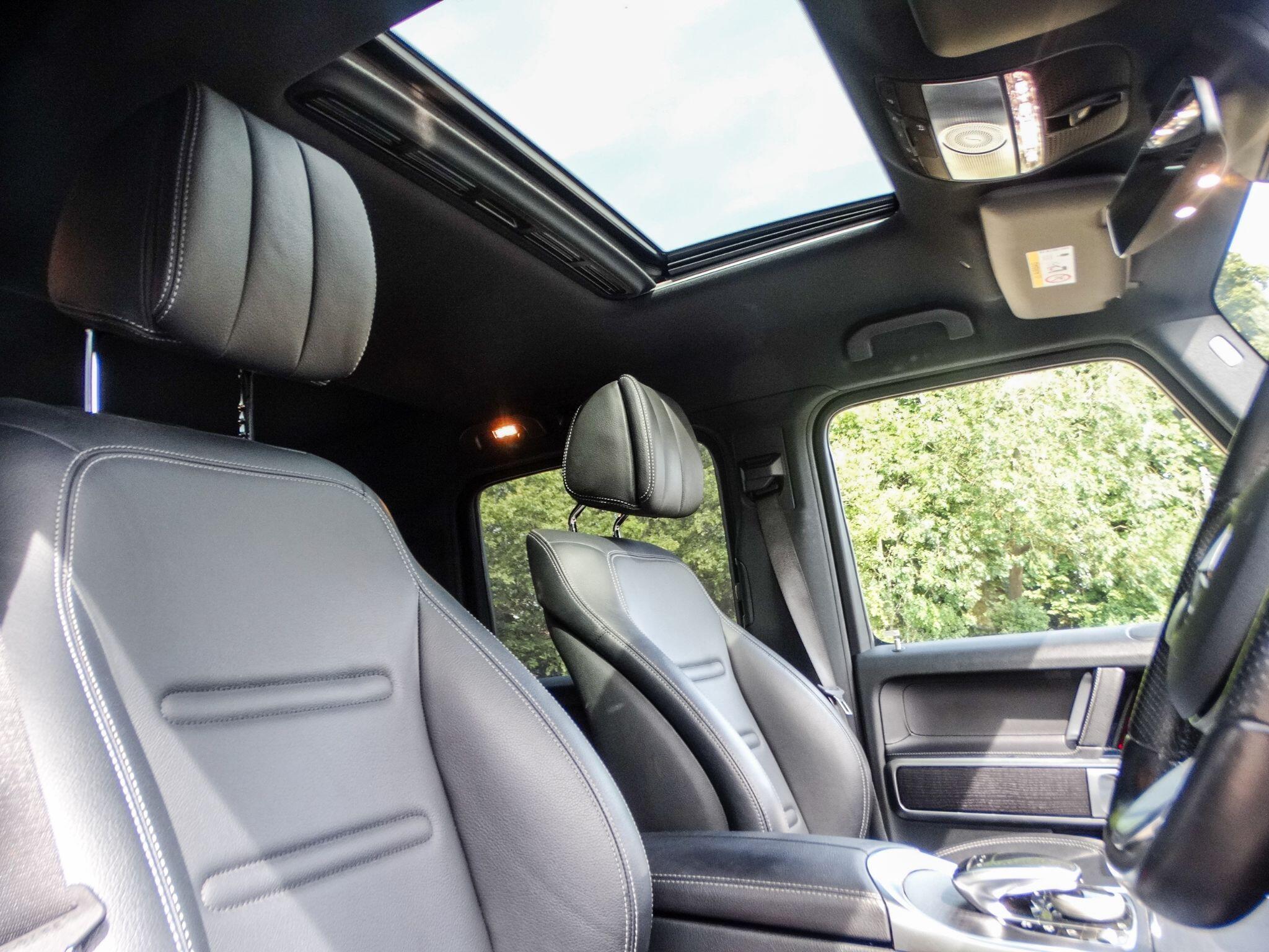 Mercedes-Benz G Class view 21