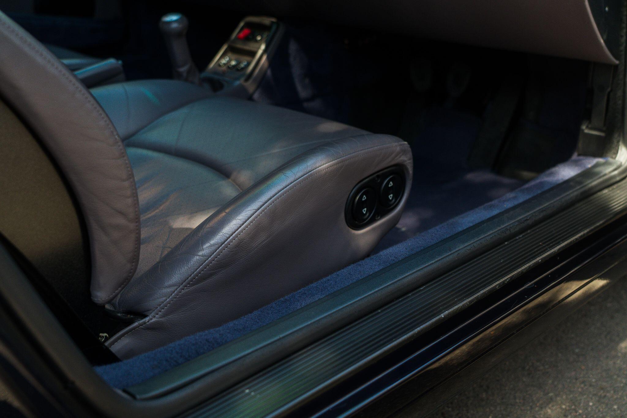 Porsche 911 view 55