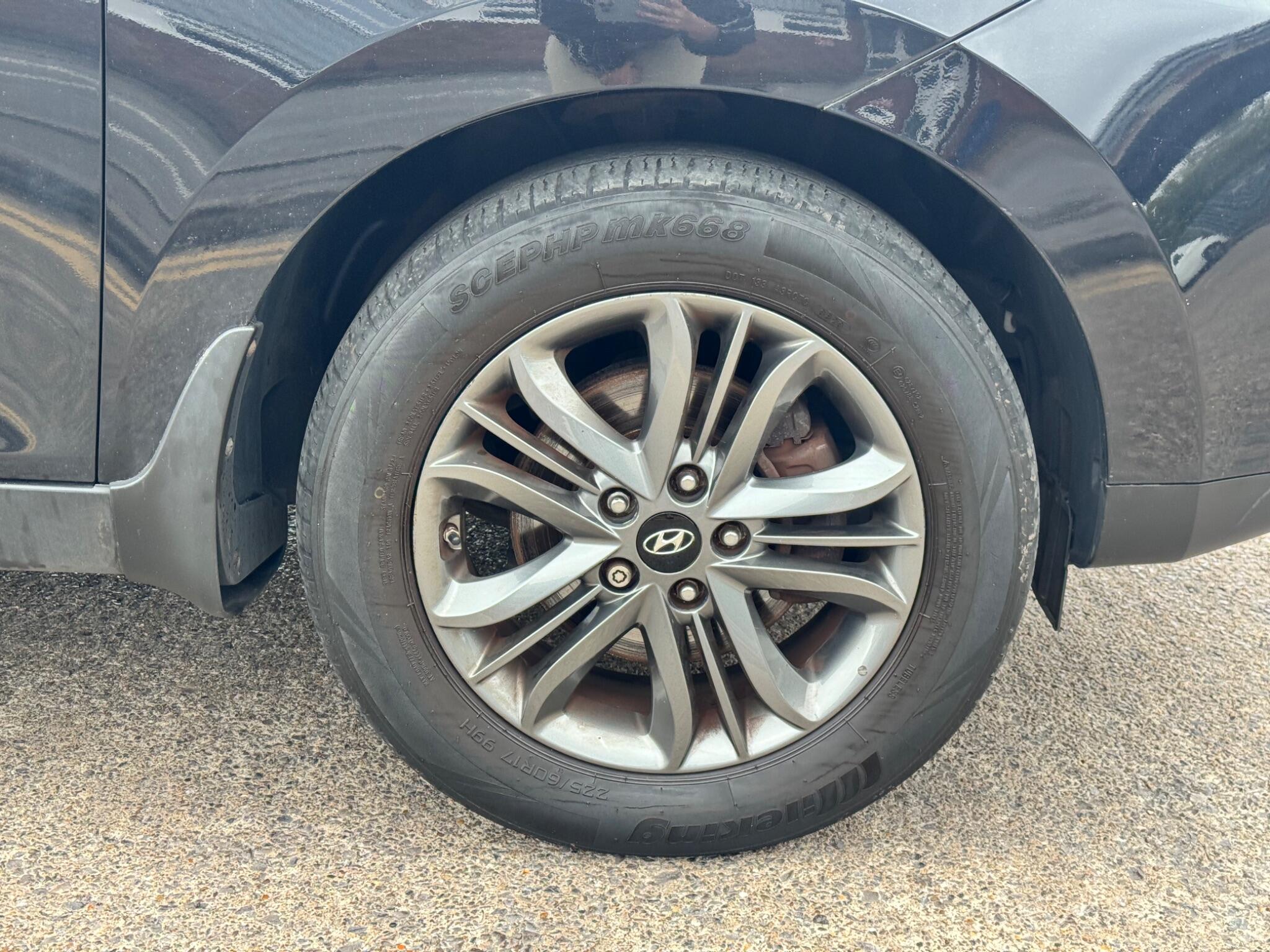 Hyundai ix35 view 38