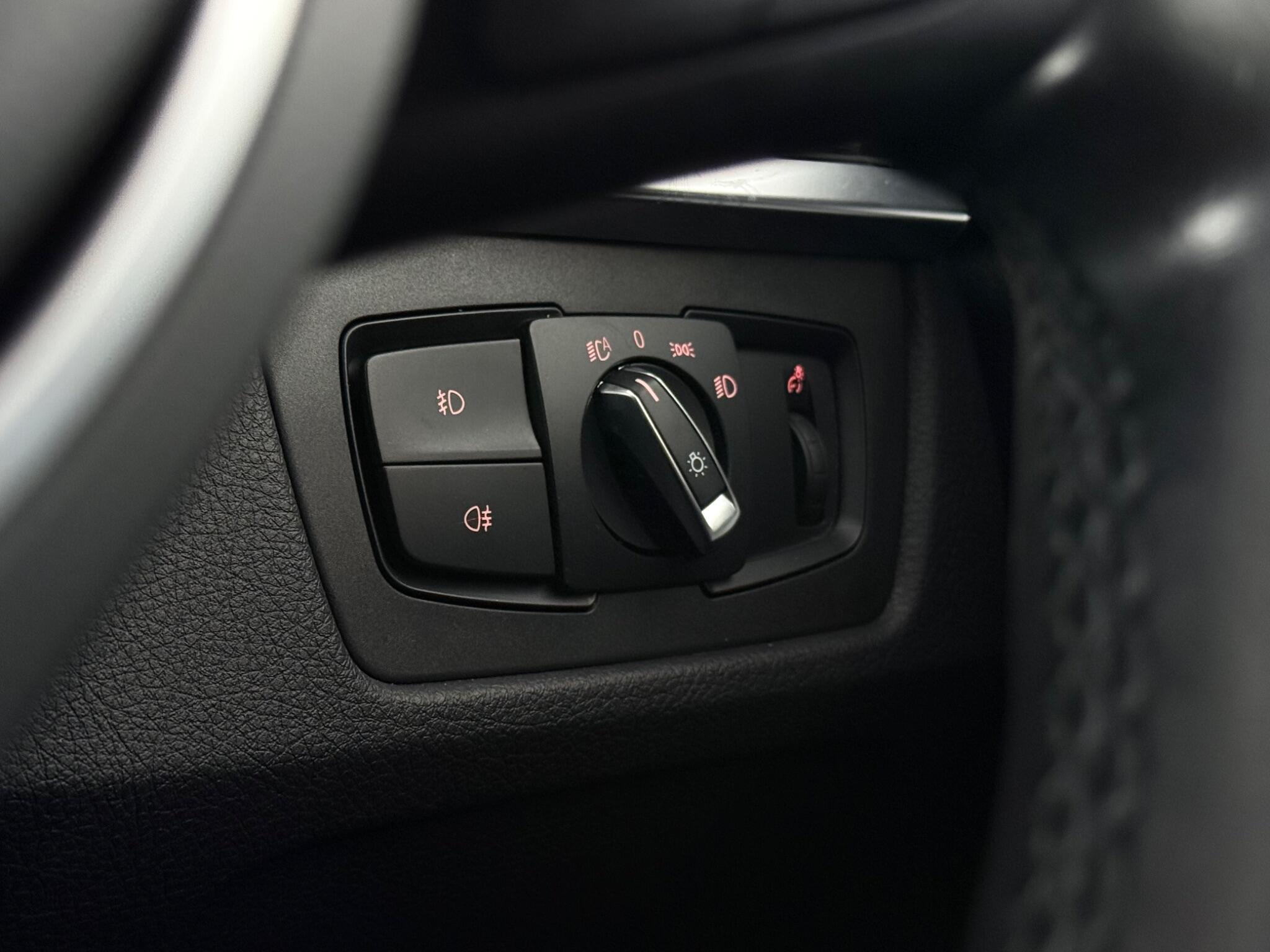 BMW 4 Series view 18