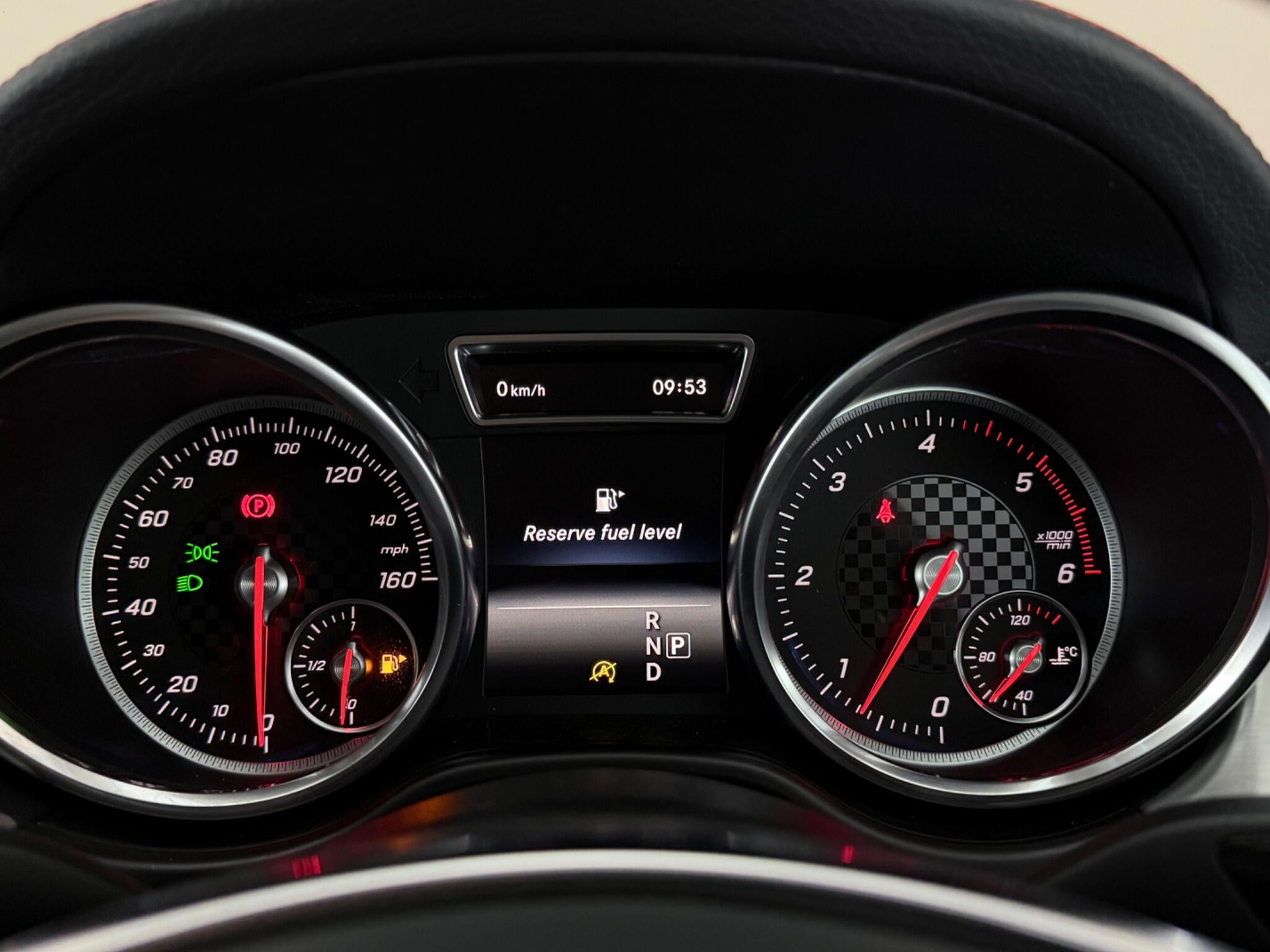 Mercedes-Benz Gle view 16