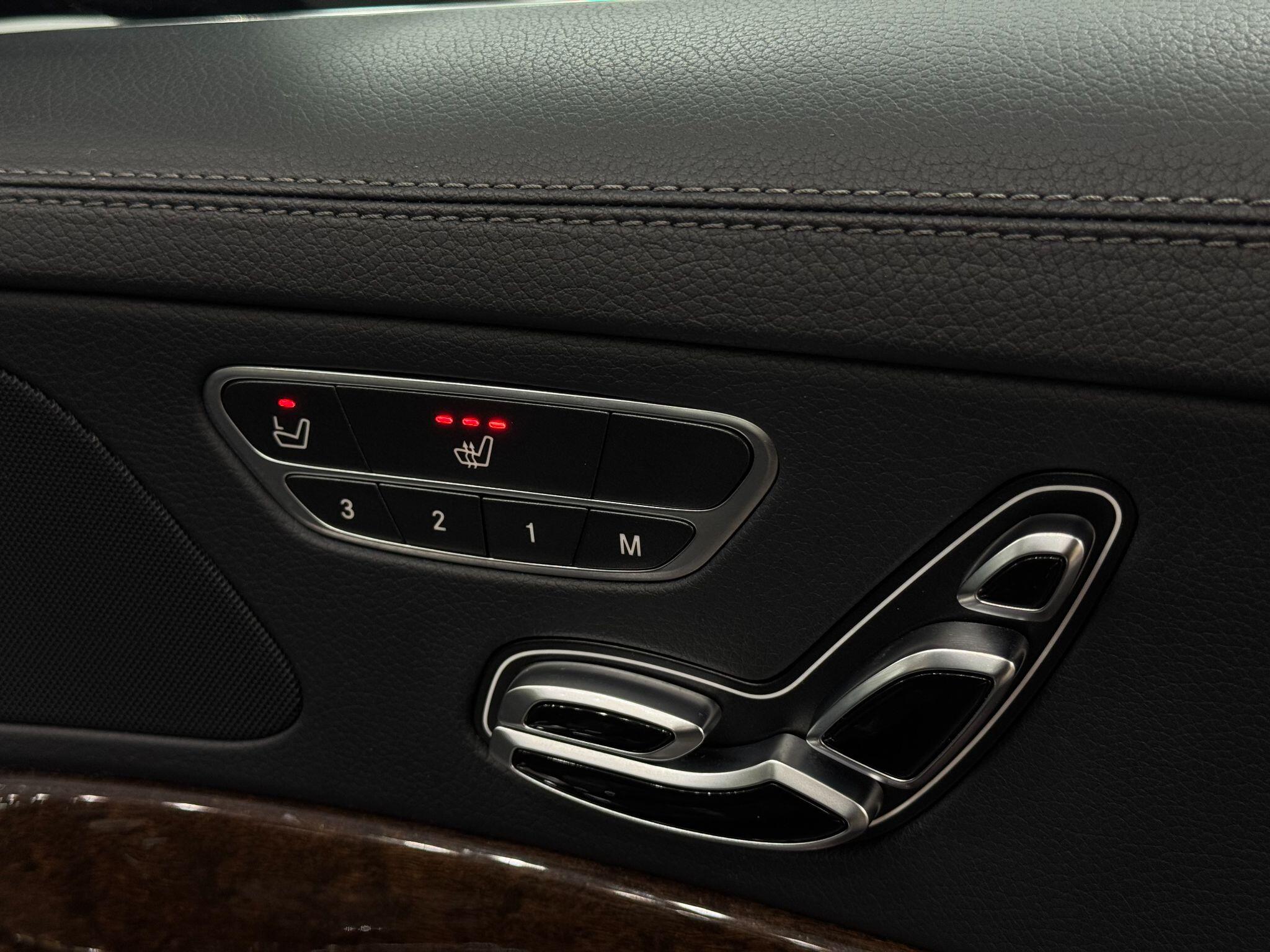 Mercedes-Benz S-Class view 27