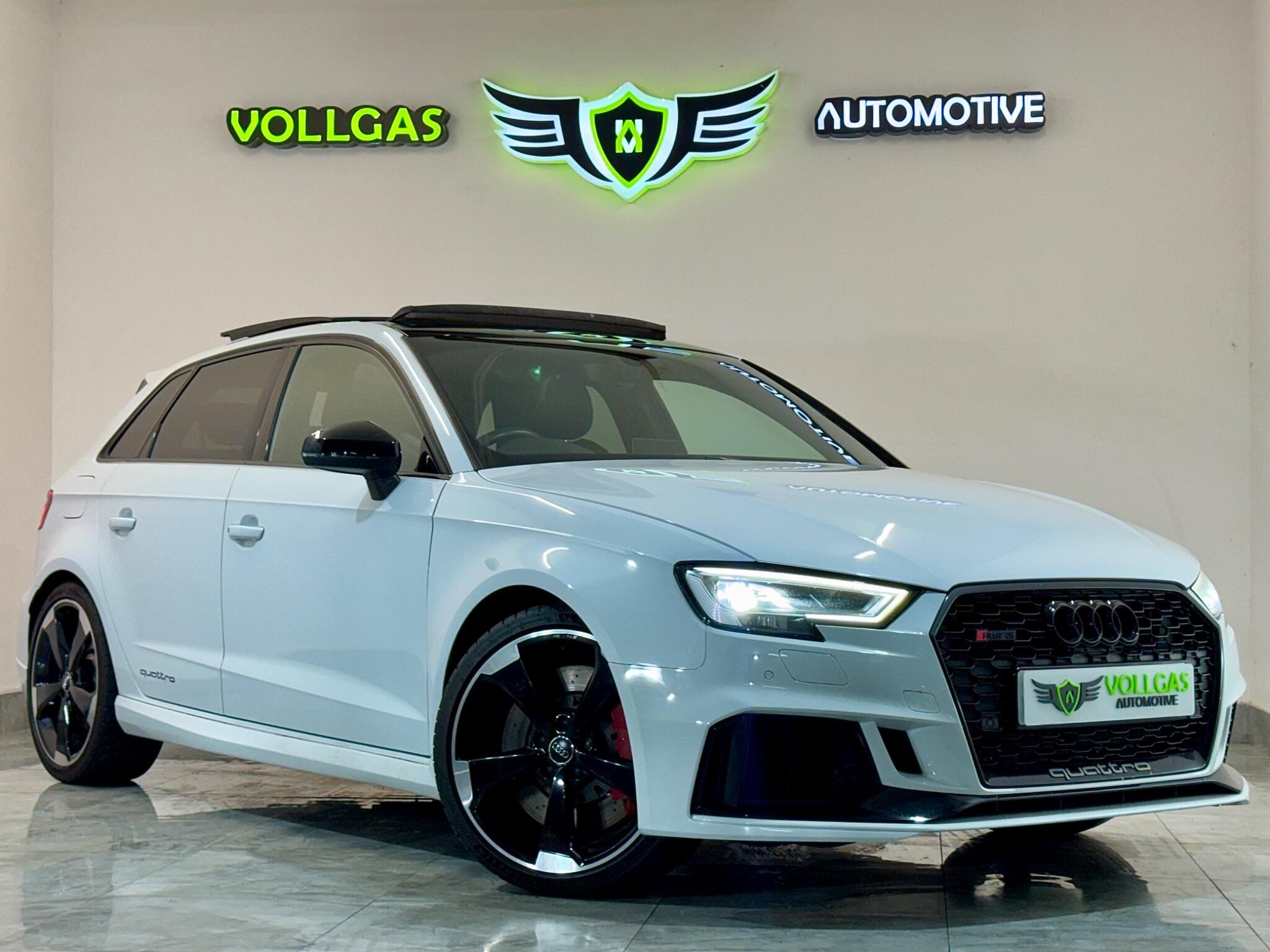 Audi RS3 view 7