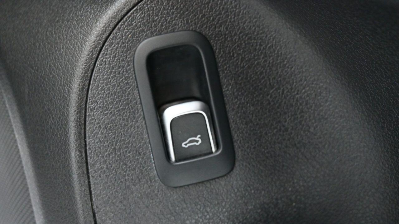 Audi Q5 view 38