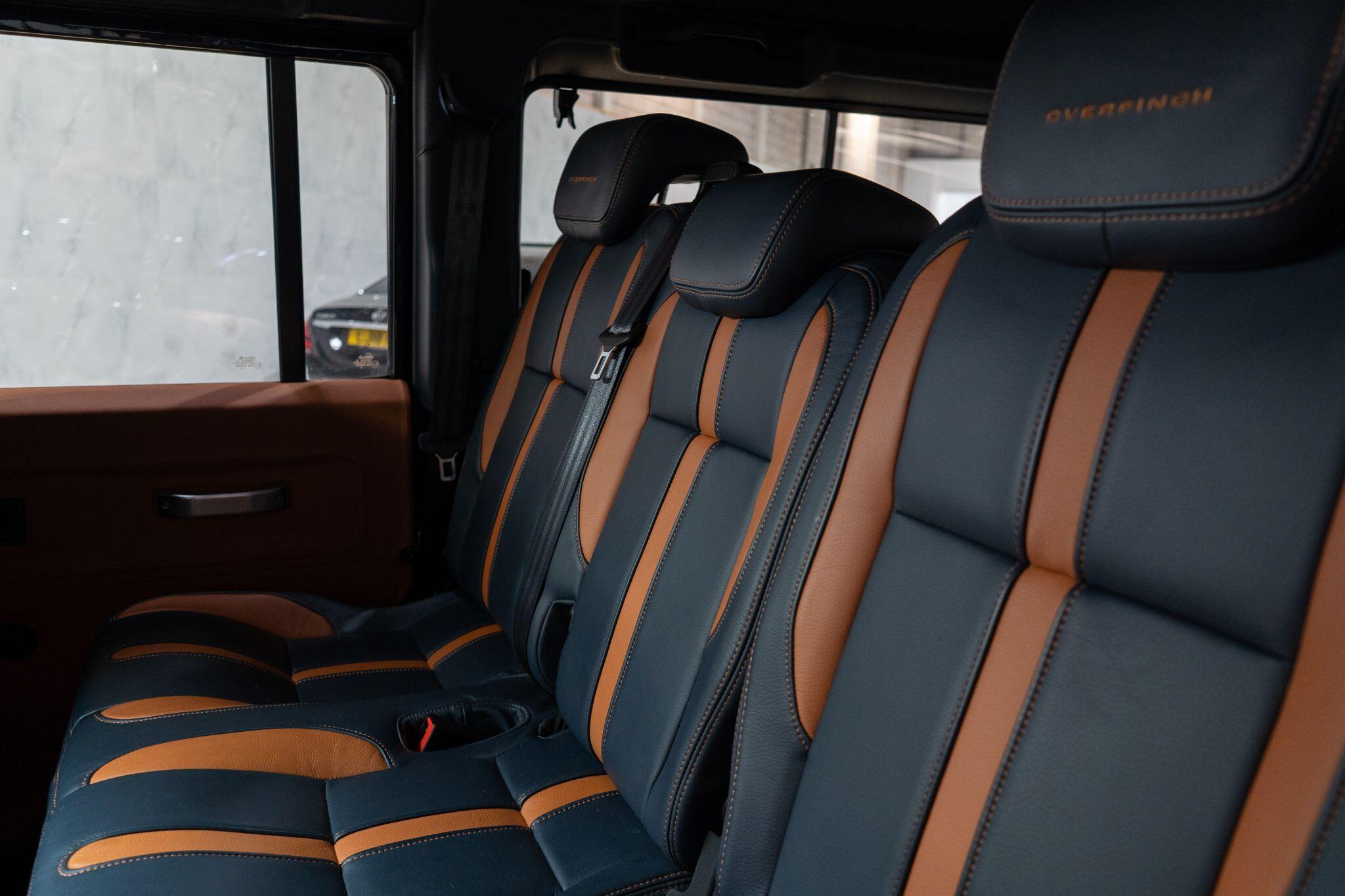 Land Rover Defender view 17