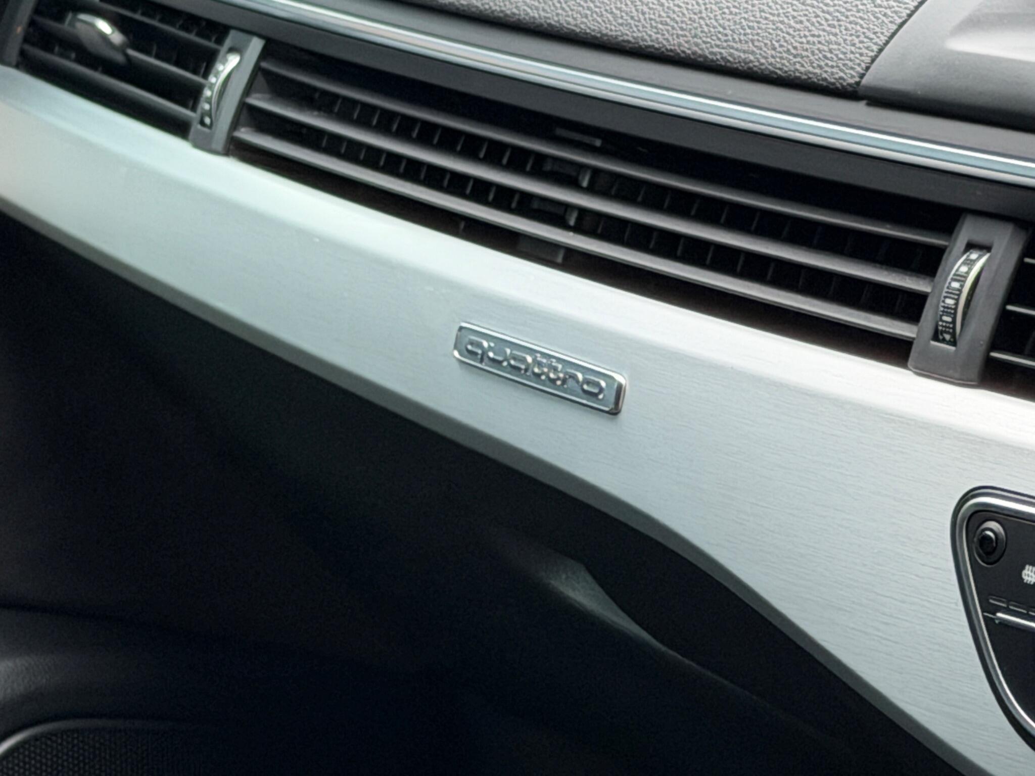 Audi S5 view 28