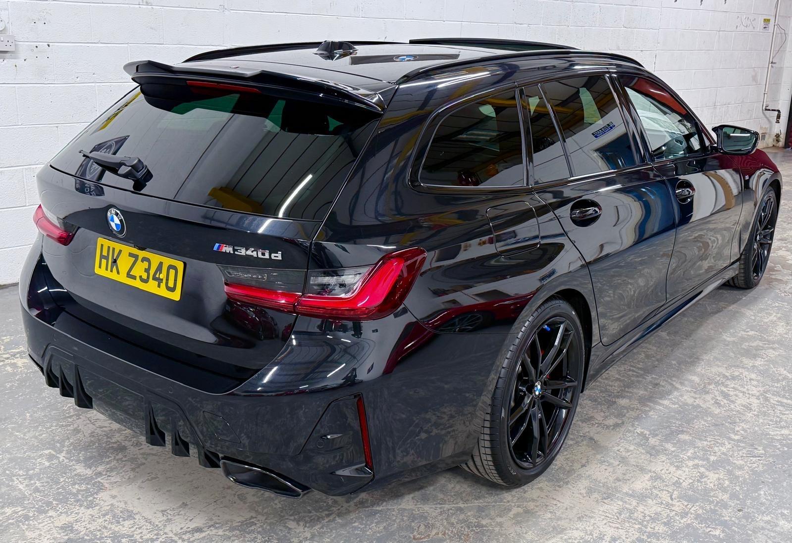 BMW 3 Series view 6