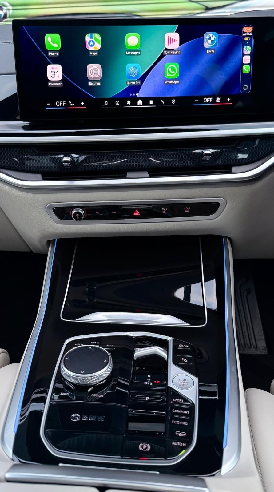 BMW X5 view 24