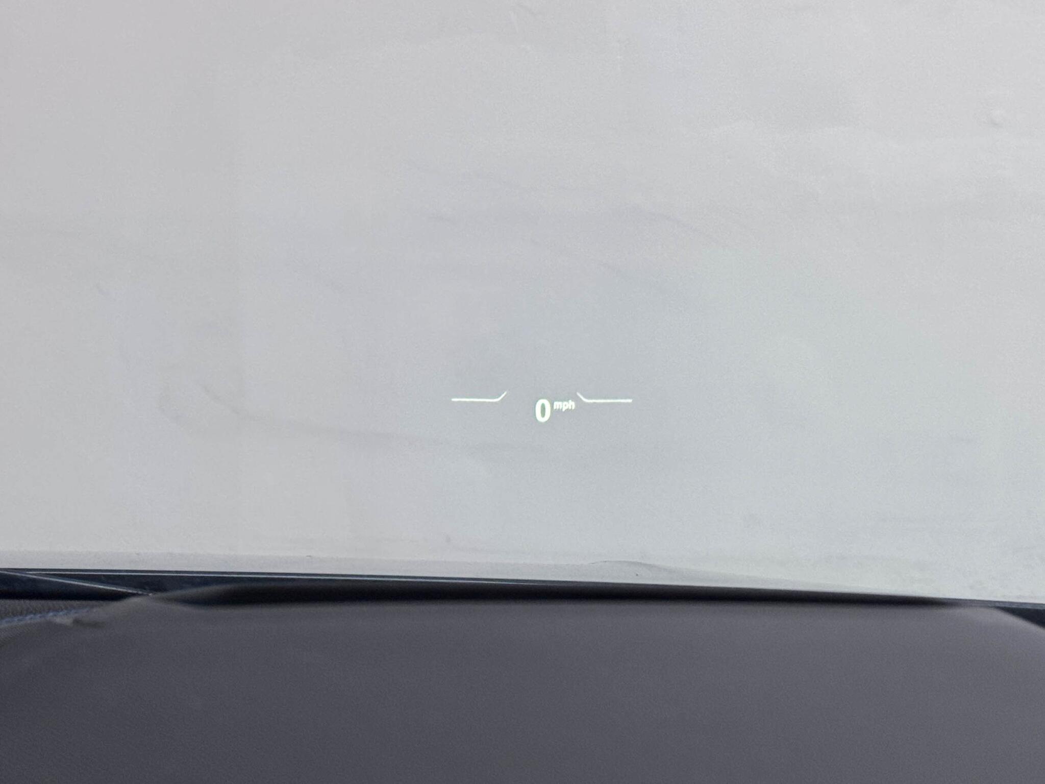BMW 1 Series view 14
