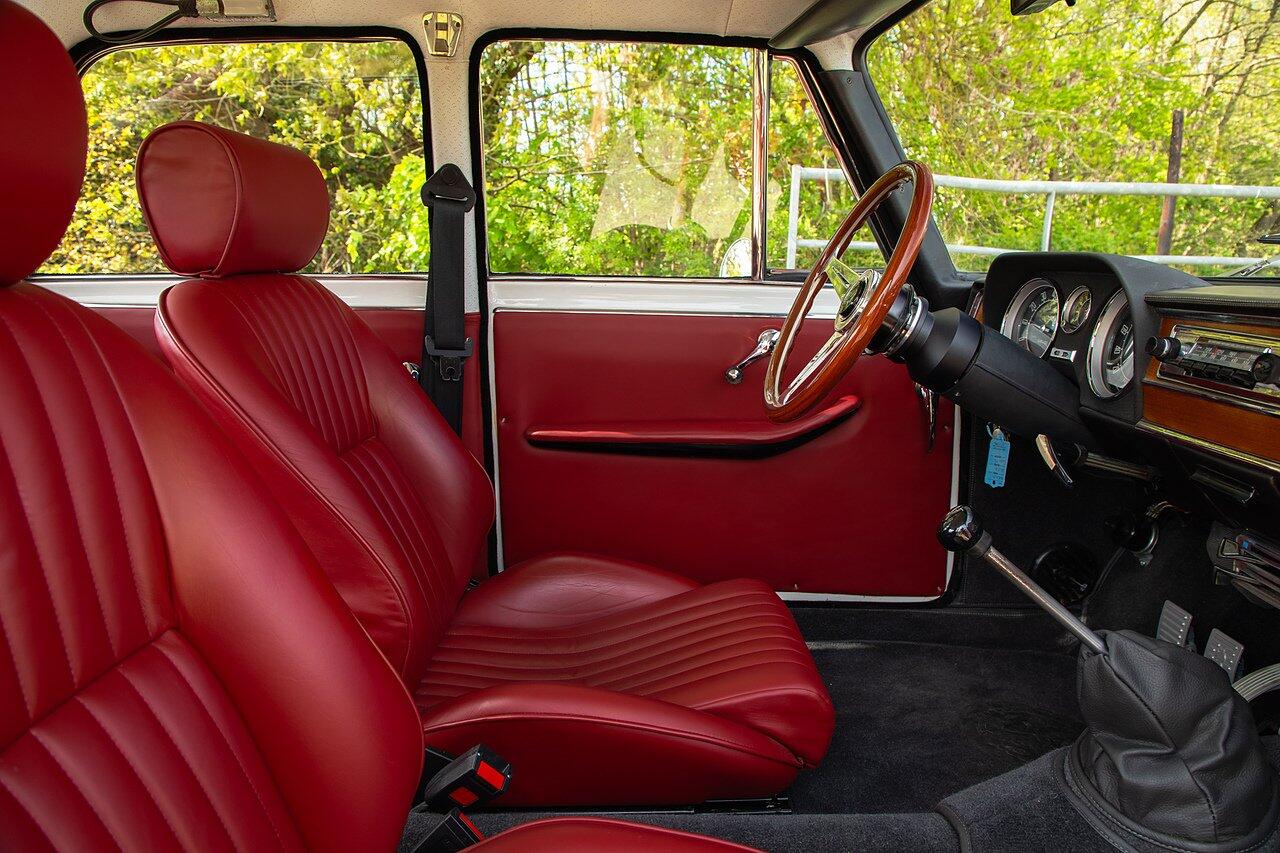 Alfa Romeo Giulia view 43