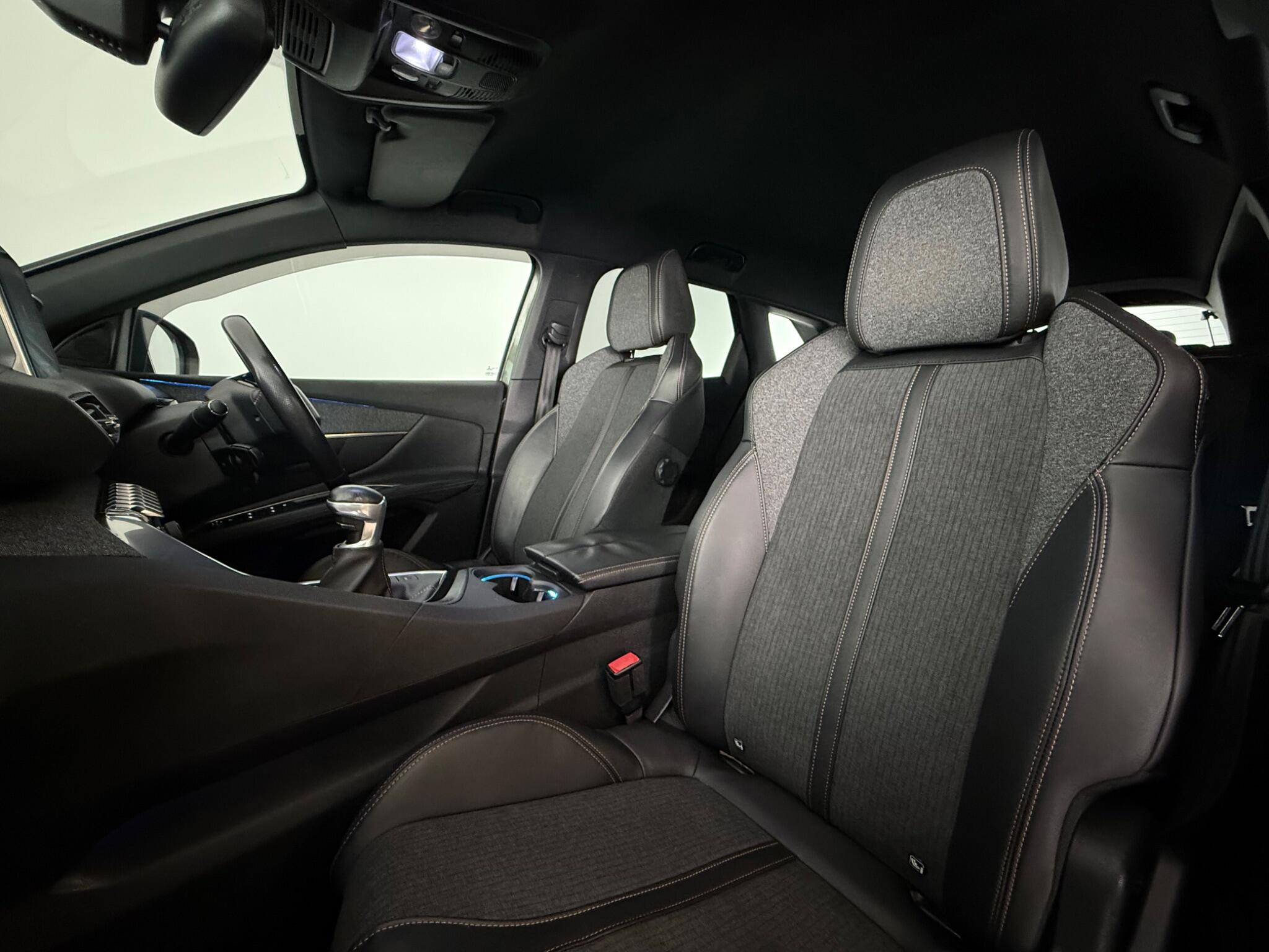 Peugeot 3008 view 29