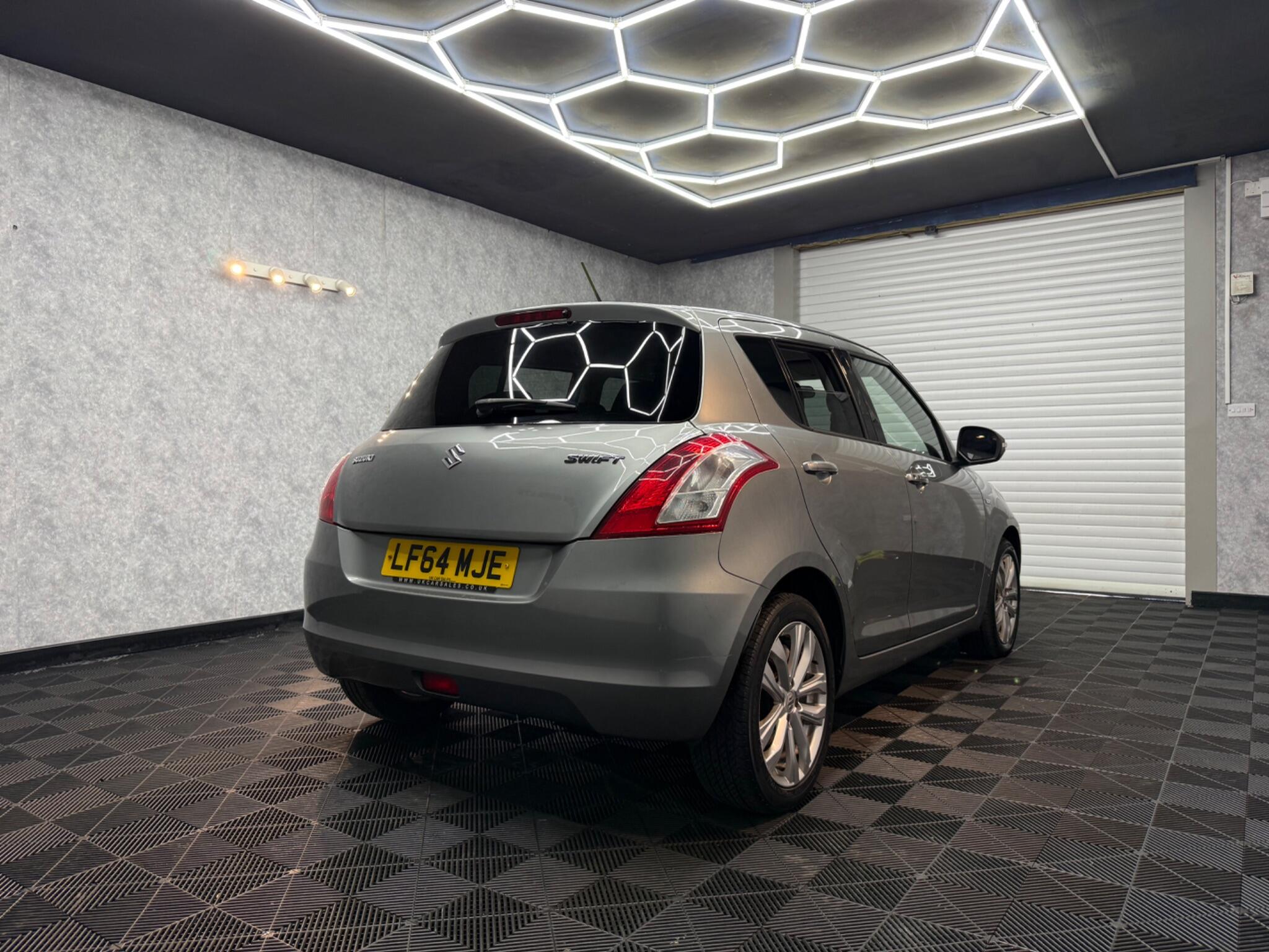Suzuki Swift view 4