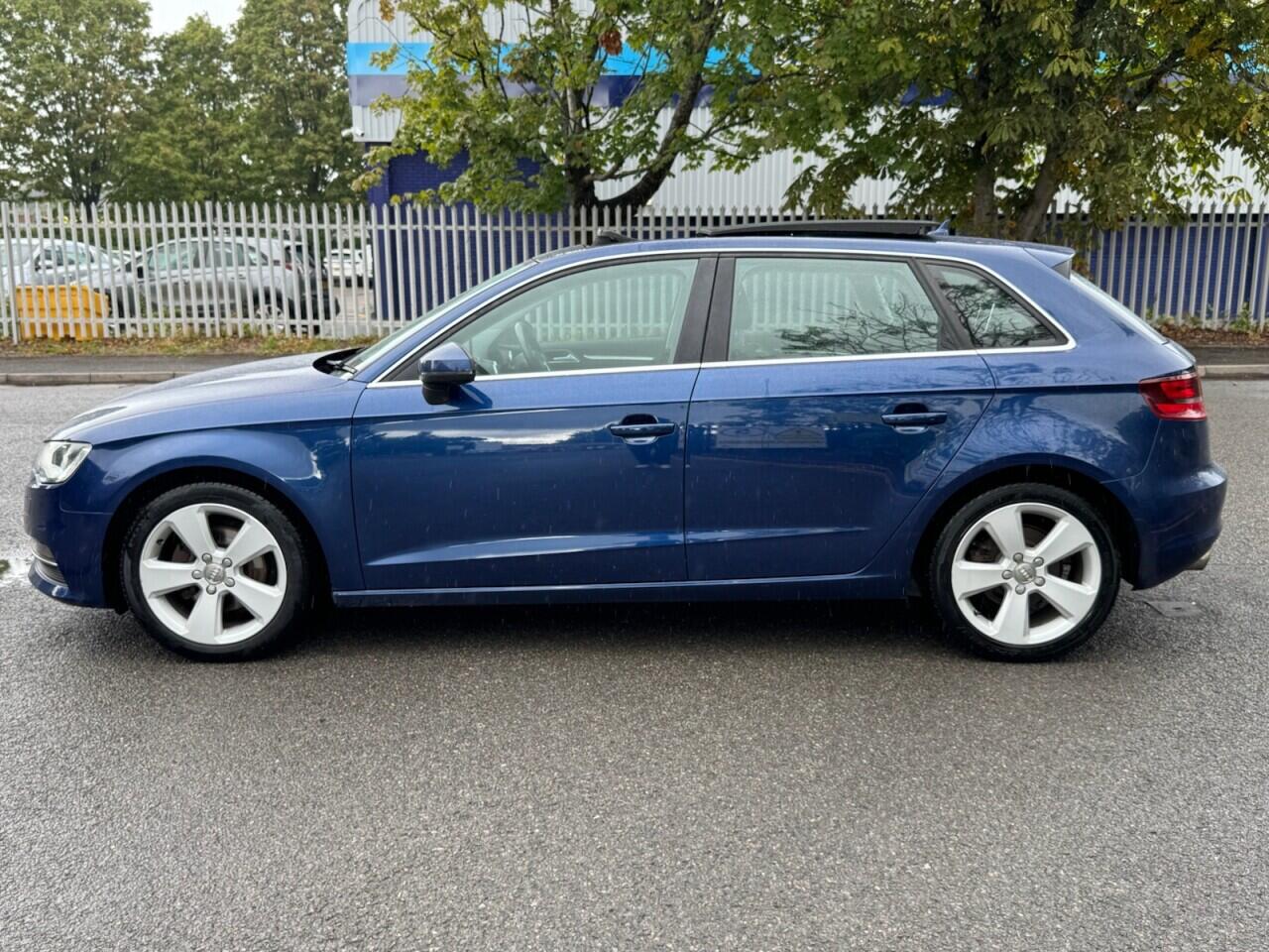 Audi A3 view 6